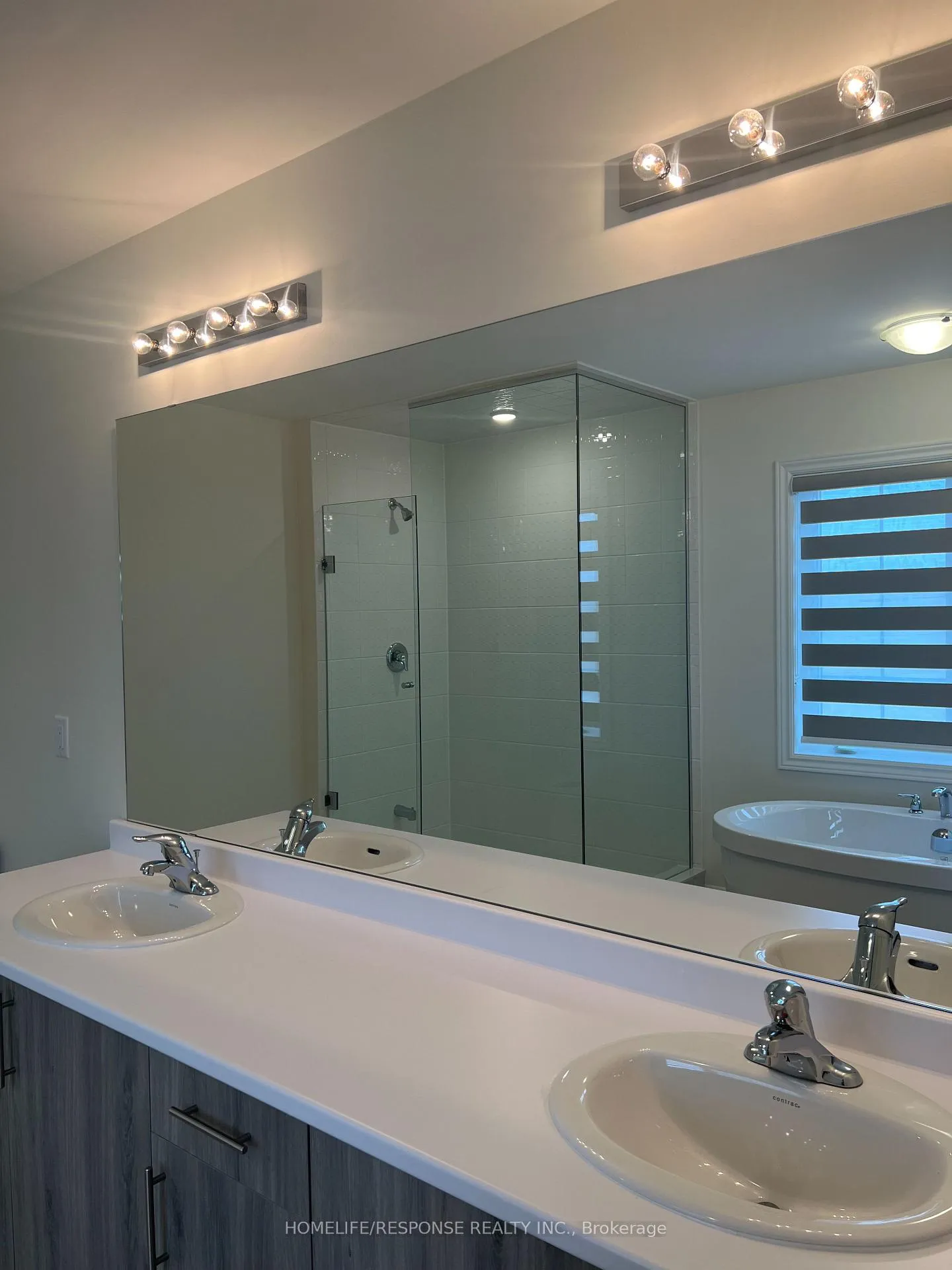 Photo 7 of 925 Rexton Drive, Oshawa, Kedron — HOMEH