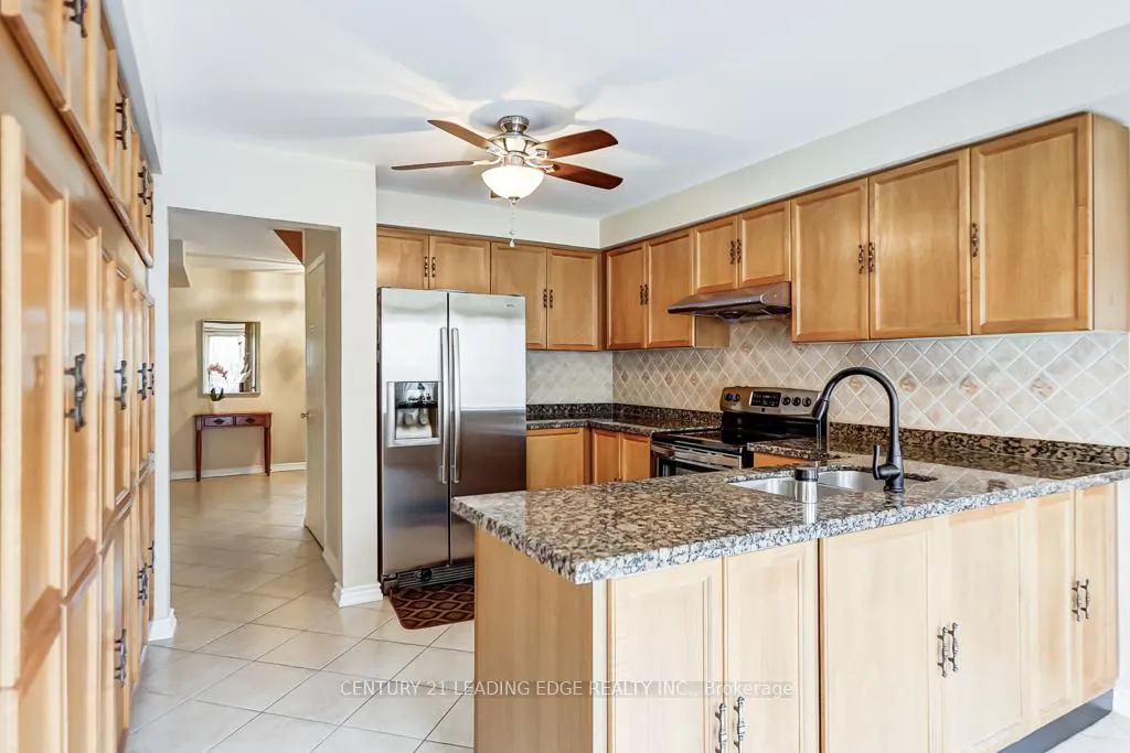 Photo 11 of 3536 Ellesmere Road, Scarborough, Highland Creek — HOMEH
