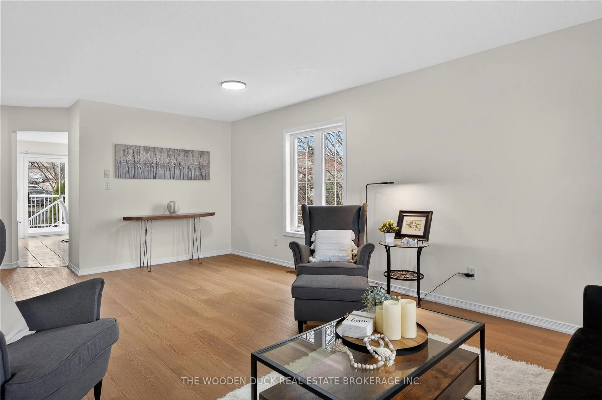 Photo 8 of 204 Evans Drive, Peterborough, Northcrest Ward 5 — HOMEH