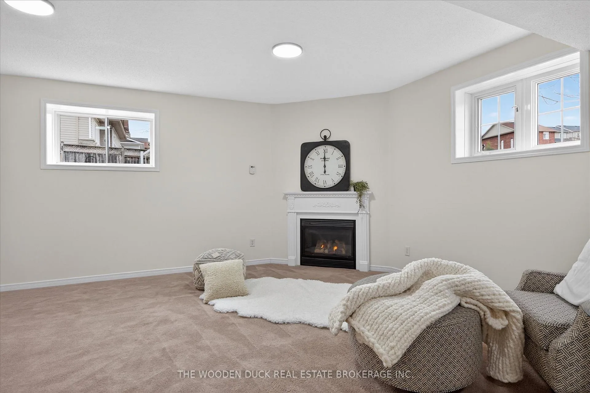 Photo 33 of 204 Evans Drive, Peterborough, Northcrest Ward 5 — HOMEH