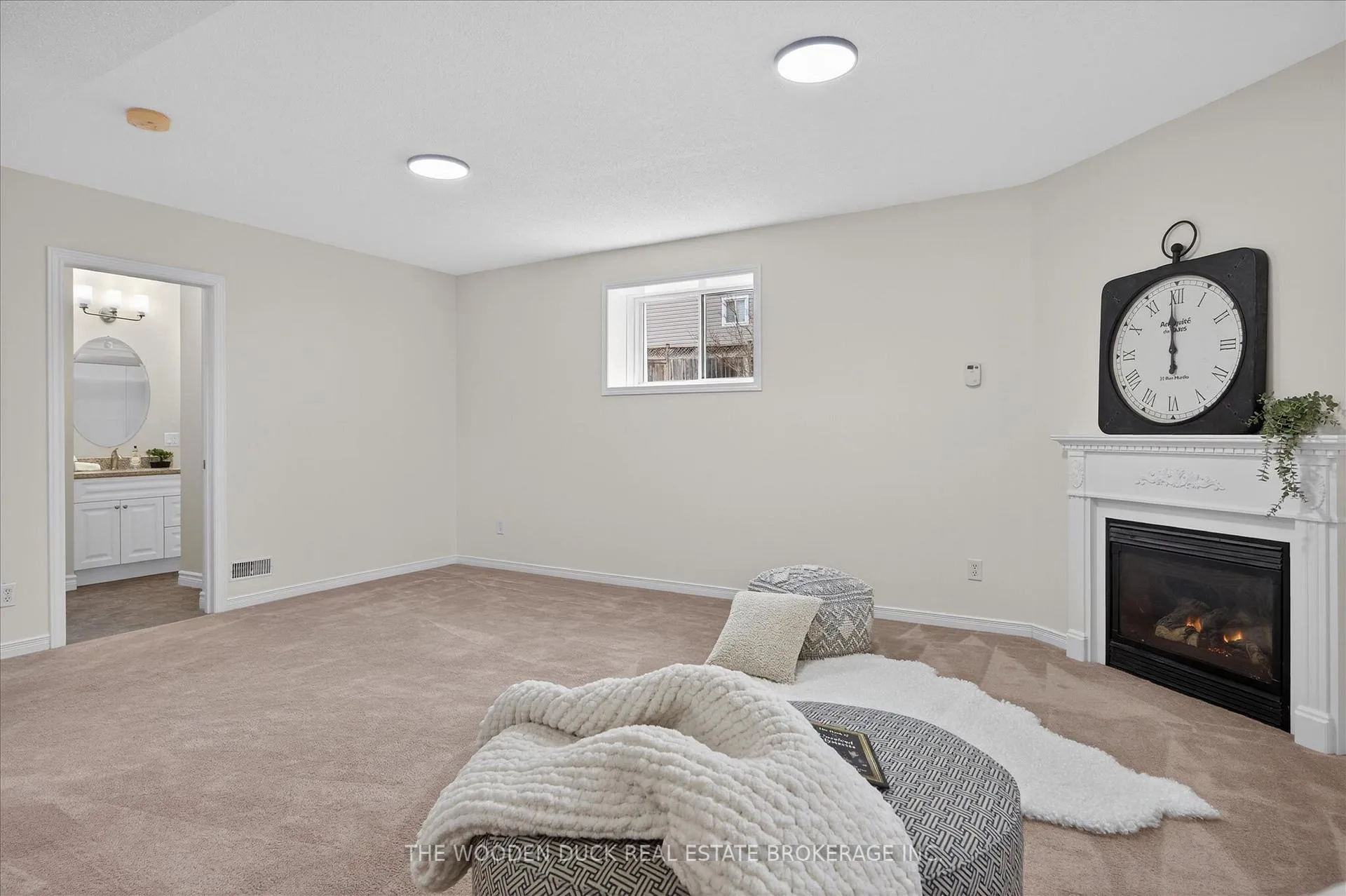 Photo 34 of 204 Evans Drive, Peterborough, Northcrest Ward 5 — HOMEH
