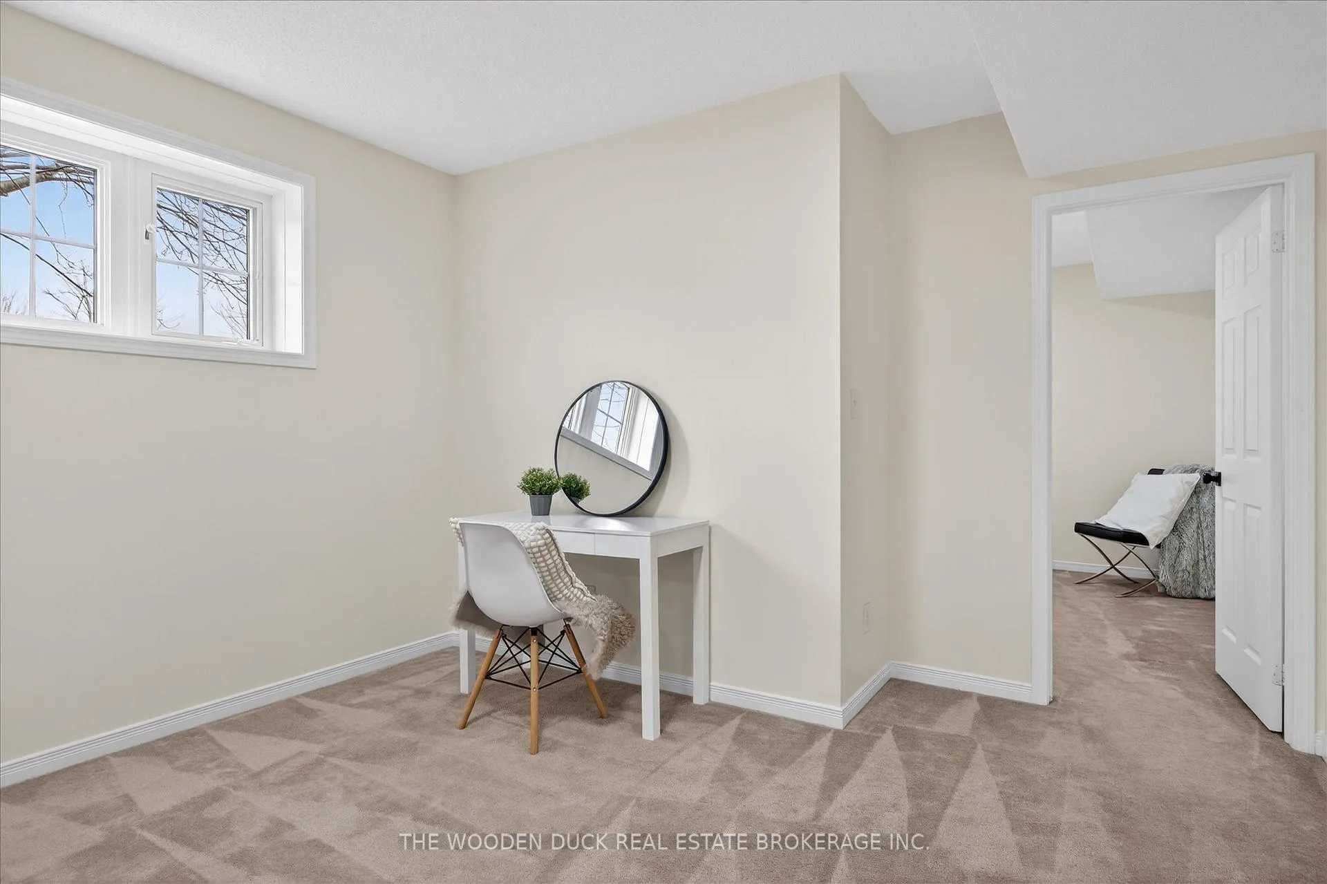 Photo 35 of 204 Evans Drive, Peterborough, Northcrest Ward 5 — HOMEH
