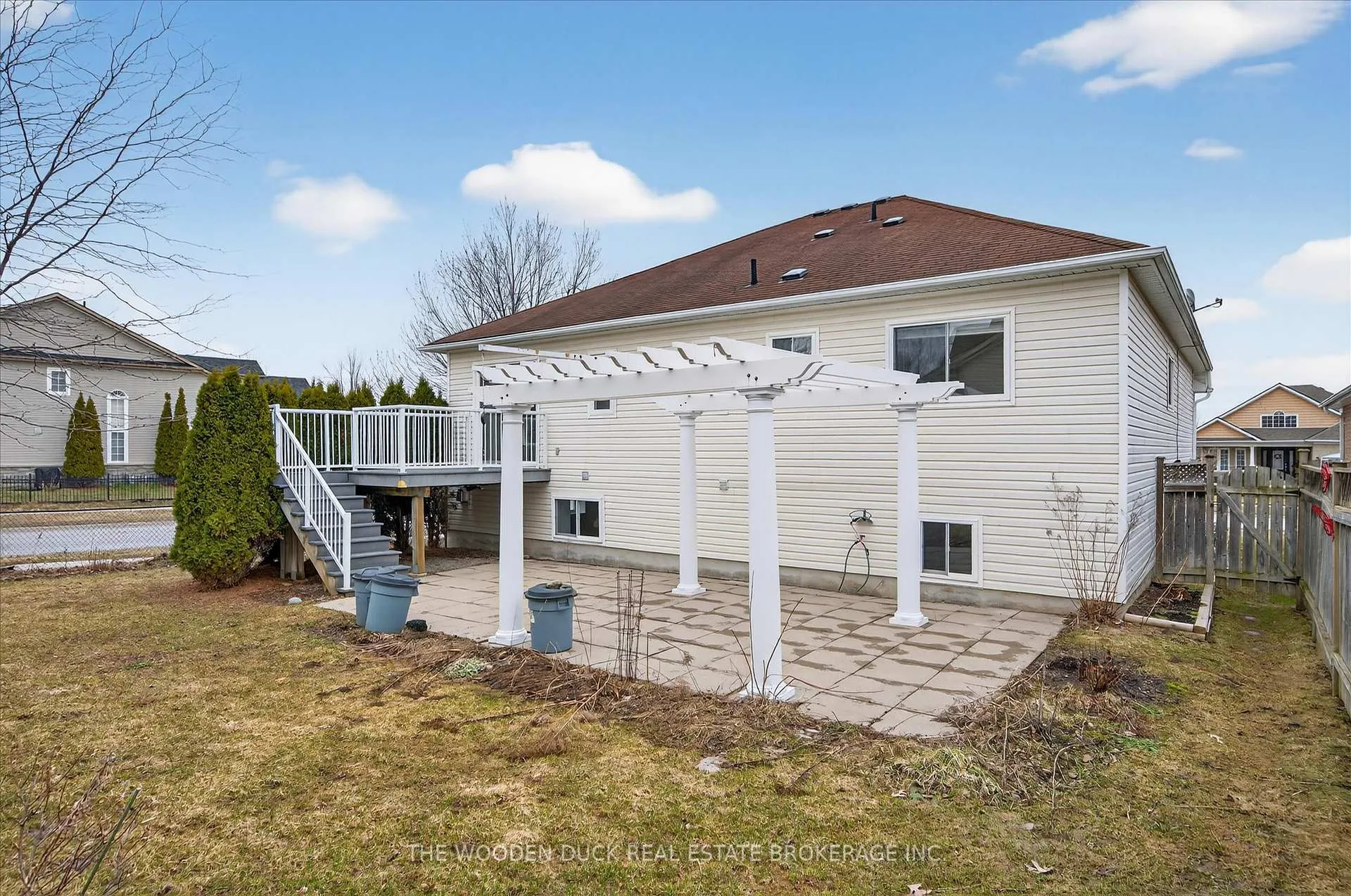Photo 46 of 204 Evans Drive, Peterborough, Northcrest Ward 5 — HOMEH