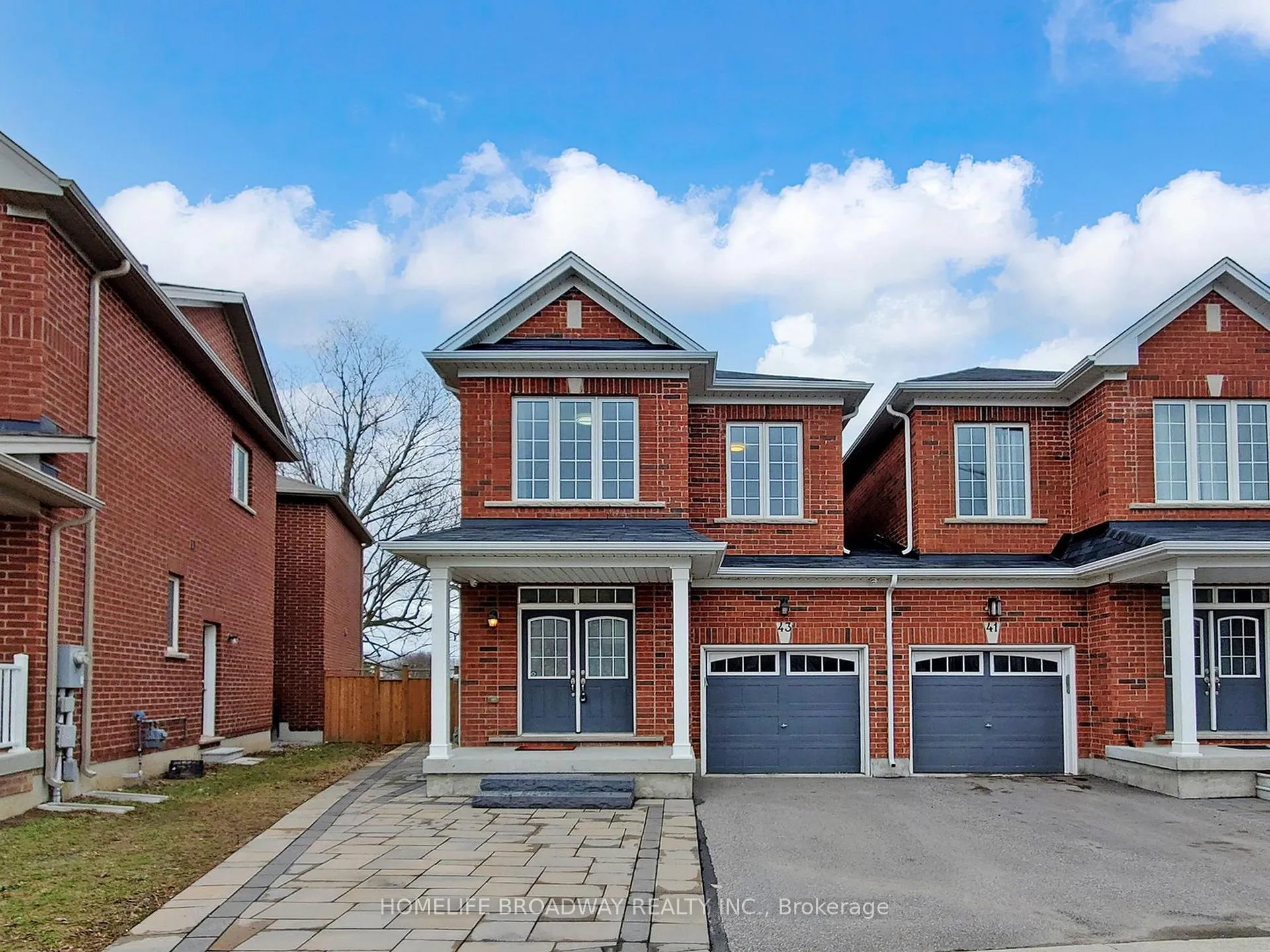 Front of 43 Titan Trail