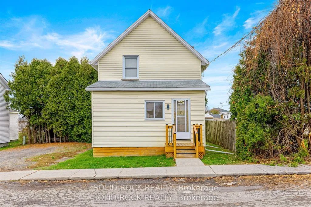Photo 3 of 352 New Street, Edwardsburgh/Cardinal, Town of Cardinal — HOMEH
