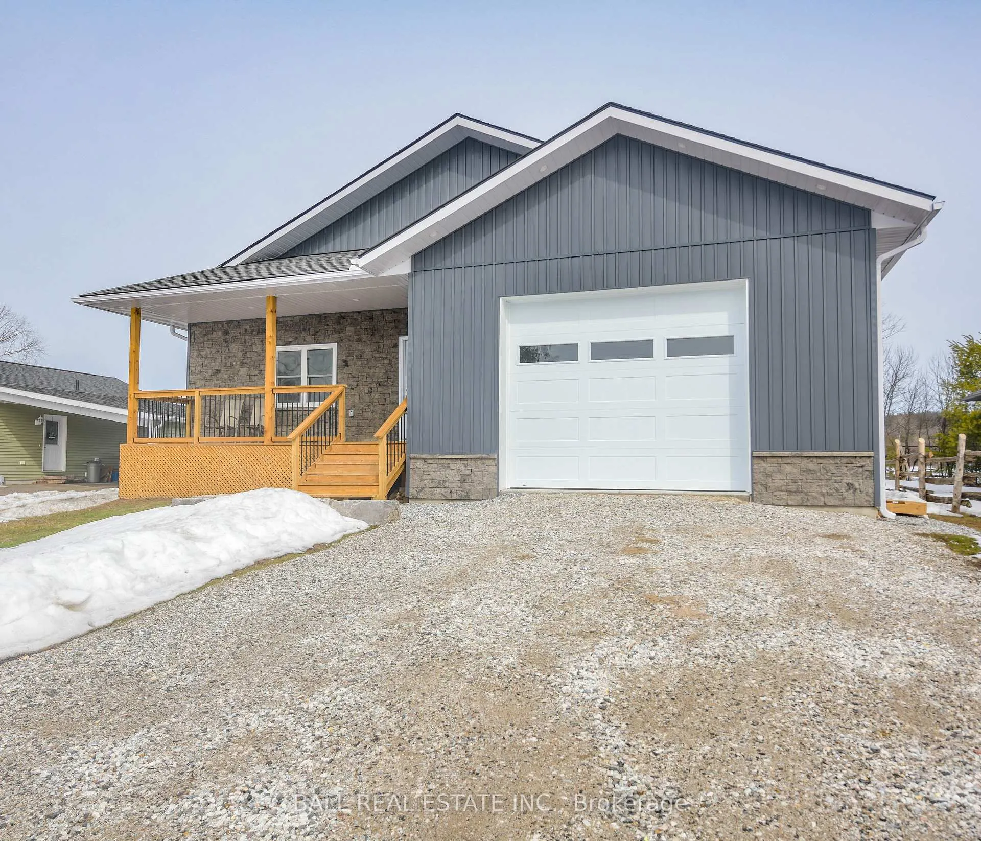 Photo 2 of 9 Williams Drive, Bancroft, Bancroft Ward — HOMEH