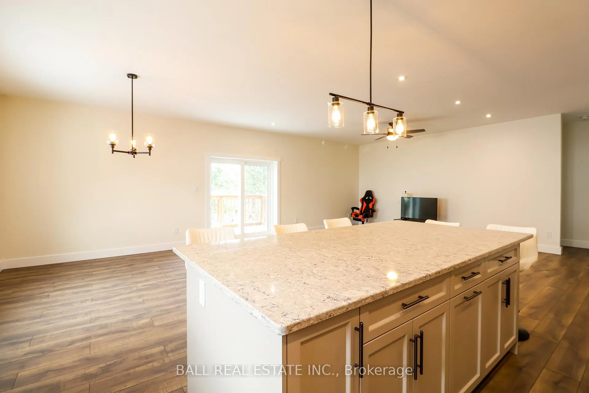 Photo 11 of 9 Williams Drive, Bancroft, Bancroft Ward — HOMEH