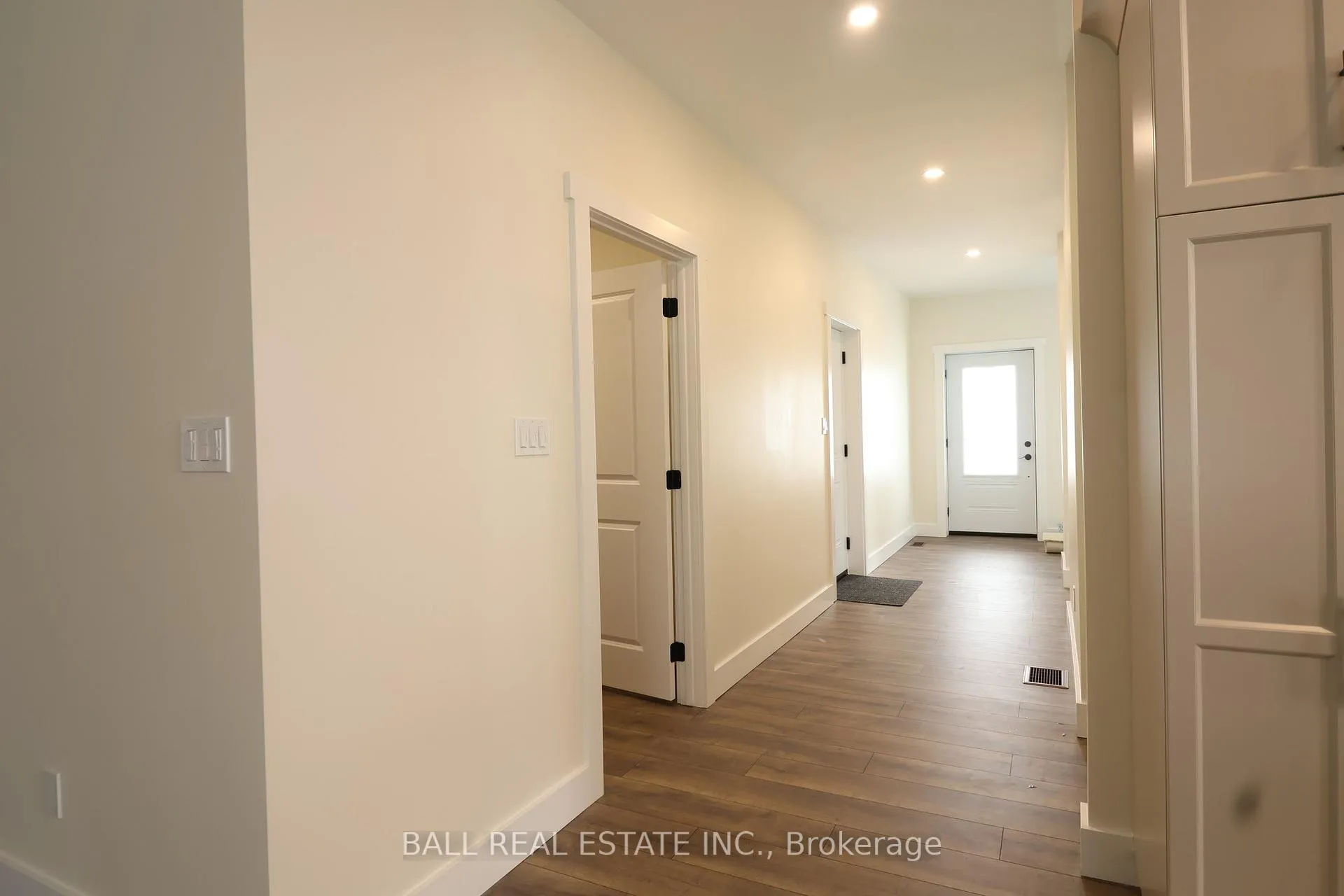 Photo 21 of 9 Williams Drive, Bancroft, Bancroft Ward — HOMEH