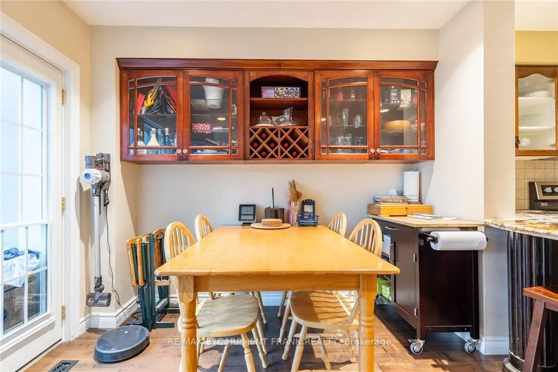 Photo 13 of 78 Foxborough Drive, Hamilton, Ancaster — HOMEH