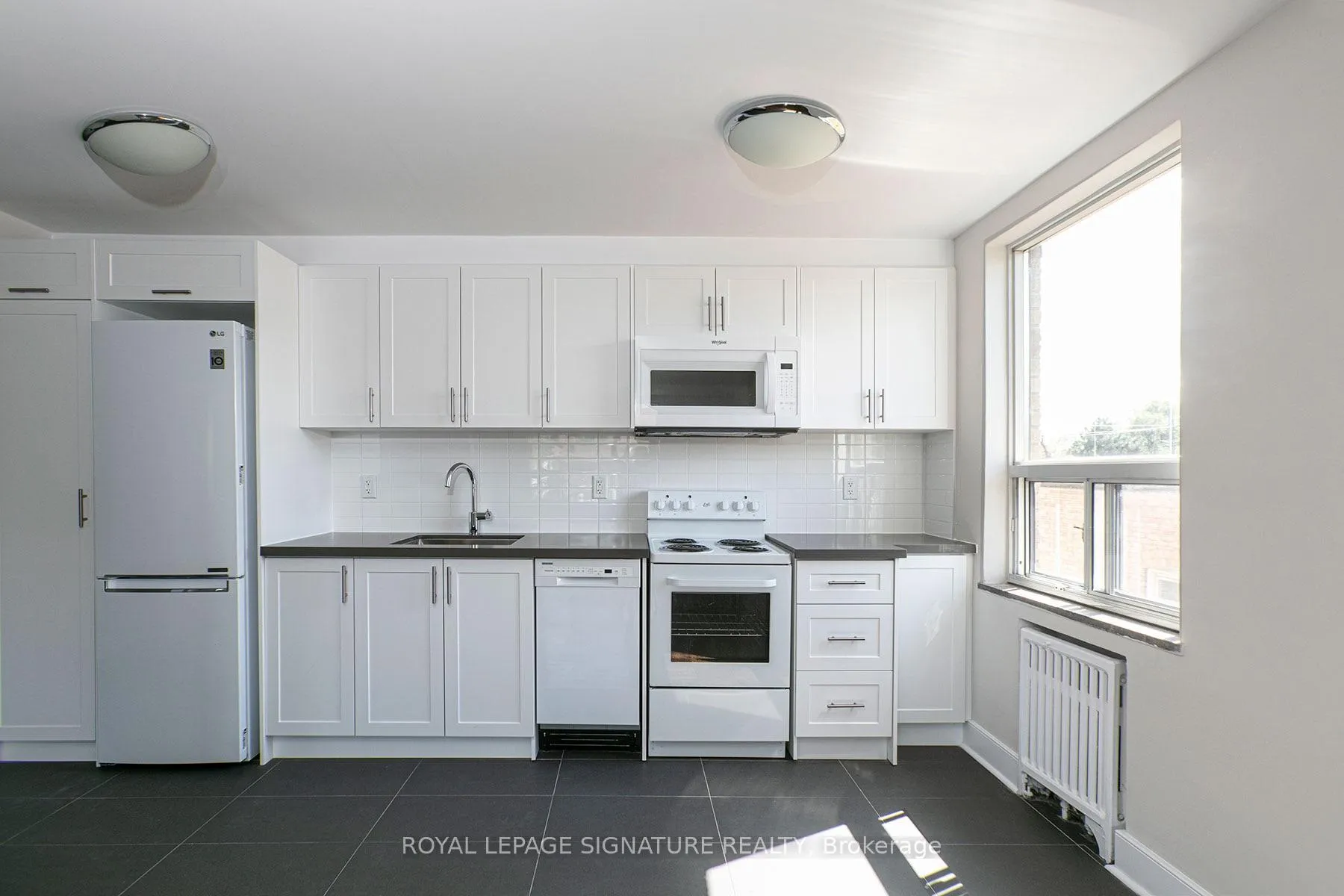 Photo 2 of Unit 401, 990 Avenue Road, Toronto, Yonge-Eglinton — HOMEH