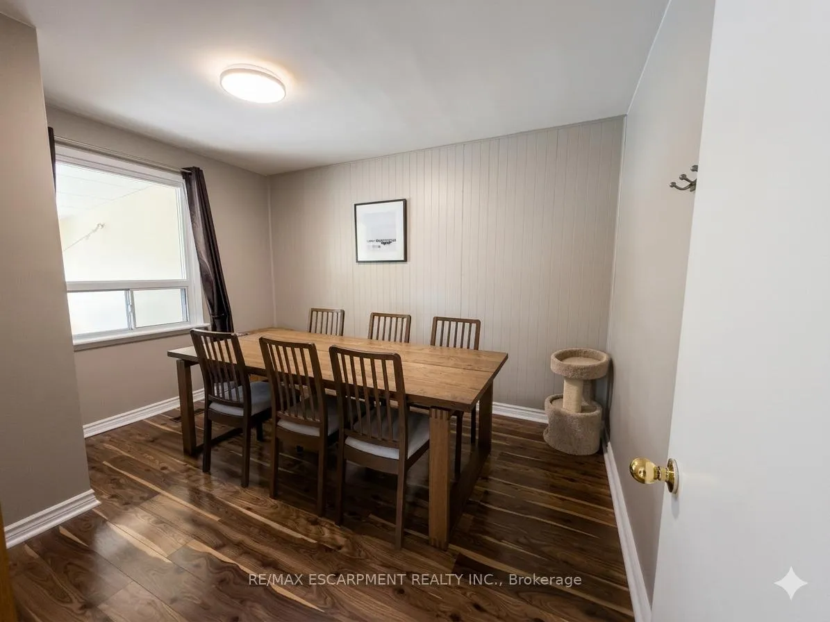 Photo 6 of 776 Britannia Avenue, Hamilton, McQuesten — HOMEH