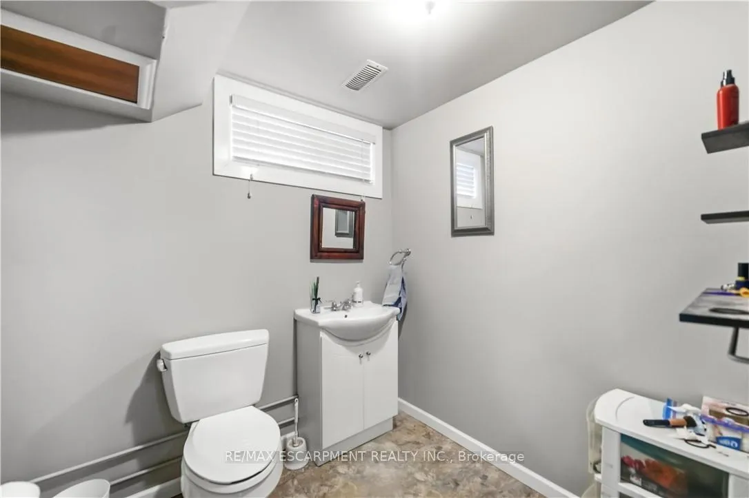 Photo 16 of 776 Britannia Avenue, Hamilton, McQuesten — HOMEH