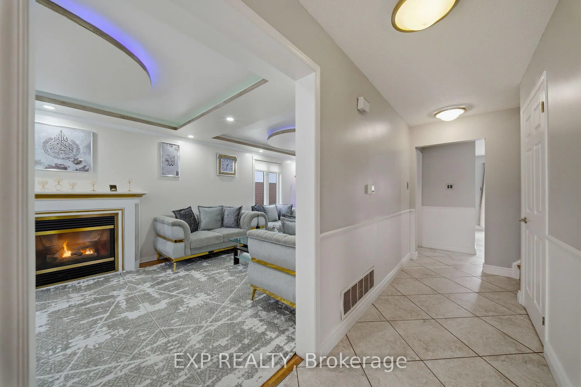 Photo 3 of 180 Equestrian Drive, Ottawa, Kanata - Bridlewood — HOMEH