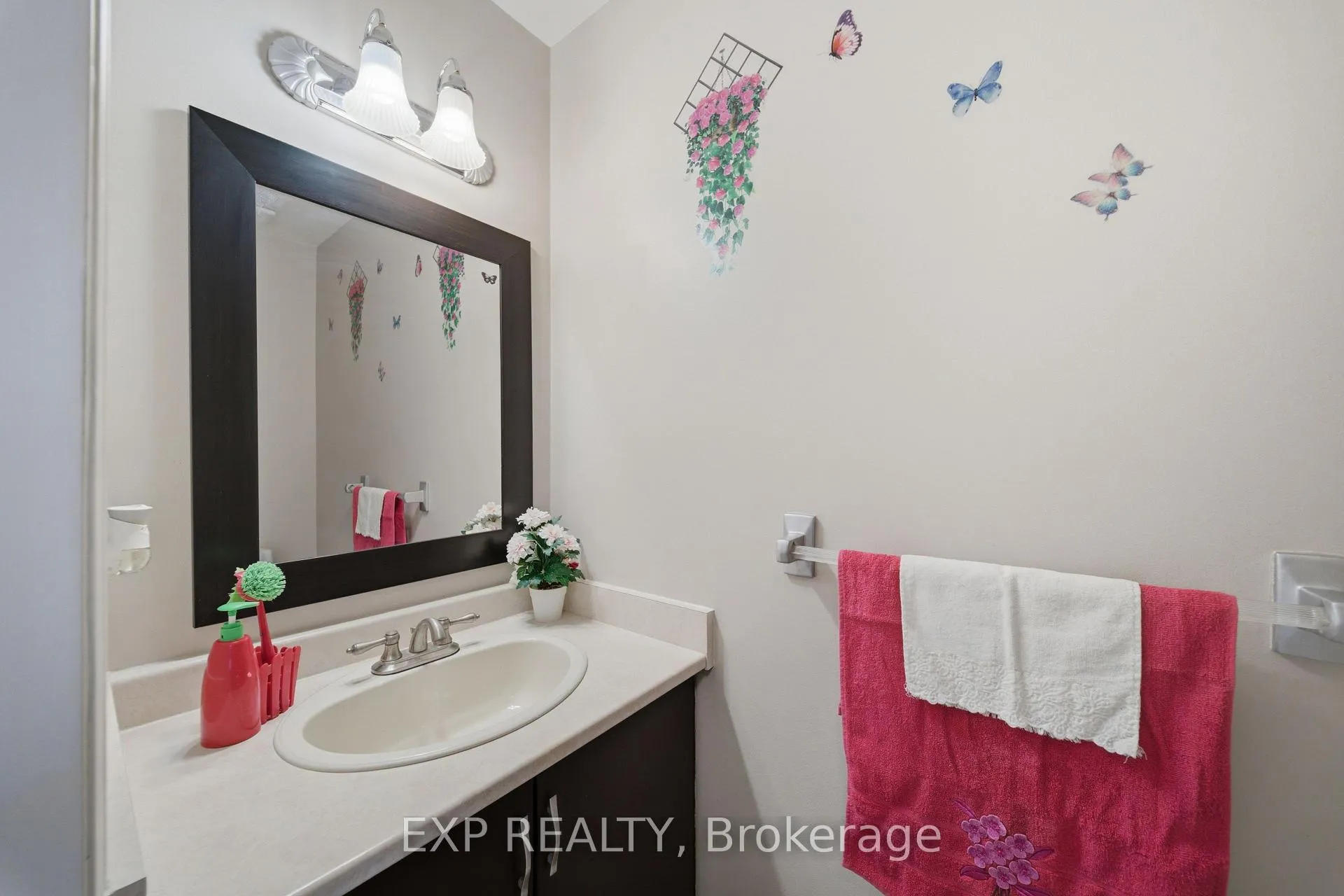Photo 11 of 180 Equestrian Drive, Ottawa, Kanata - Bridlewood — HOMEH