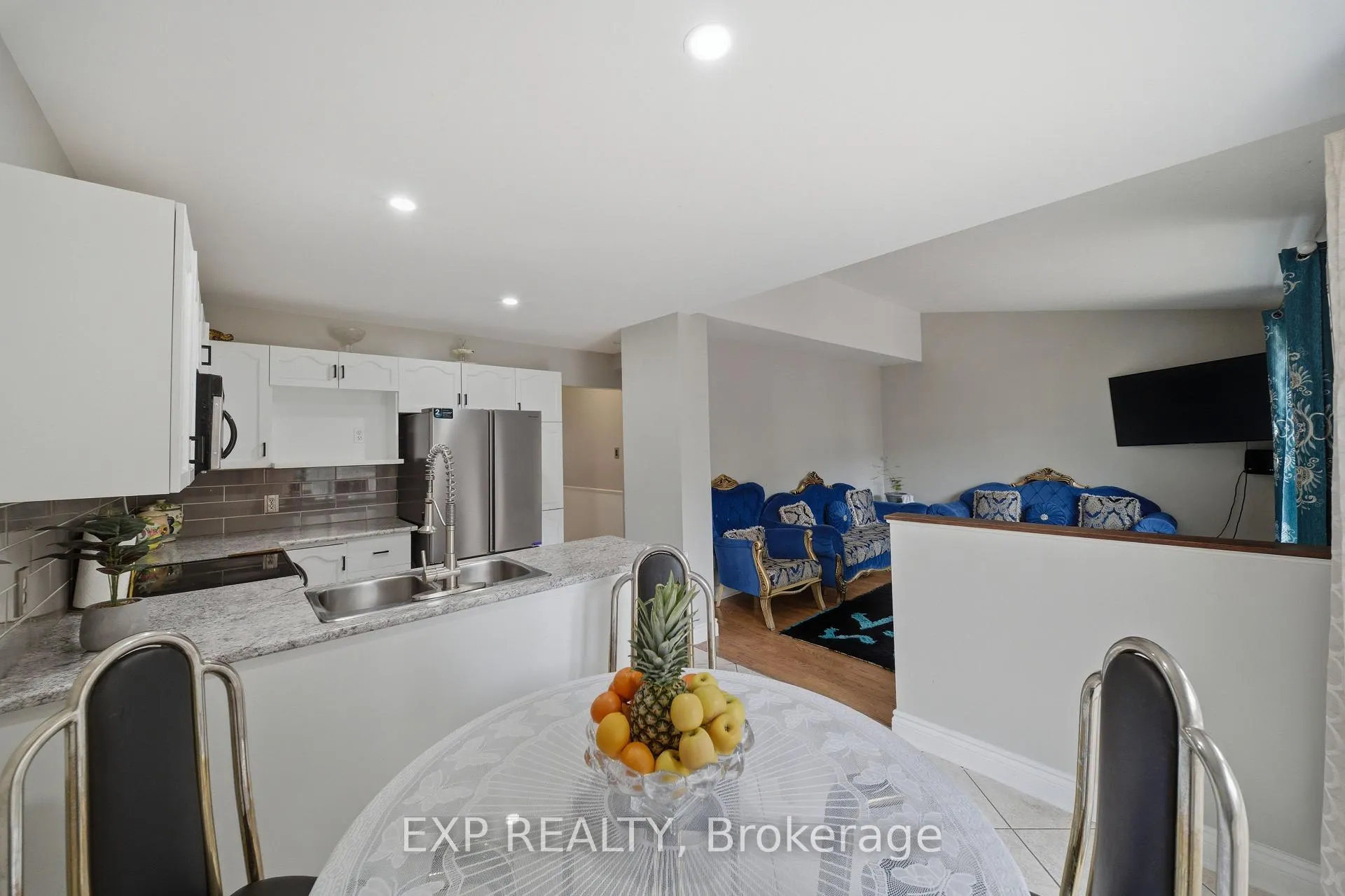 Photo 16 of 180 Equestrian Drive, Ottawa, Kanata - Bridlewood — HOMEH