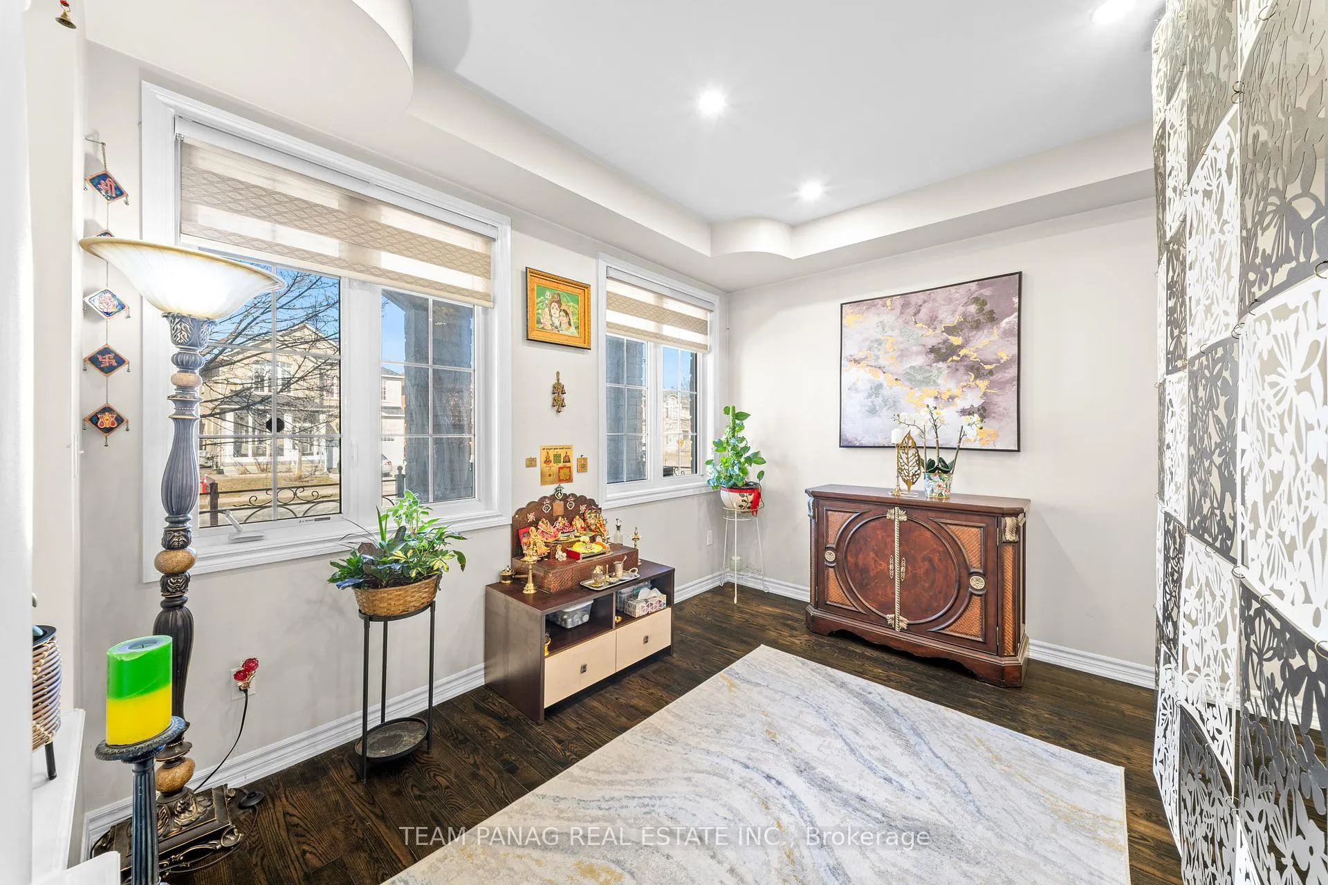 Photo 9 of 502 Fernforest Drive, Brampton, Sandringham-Wellington — HOMEH