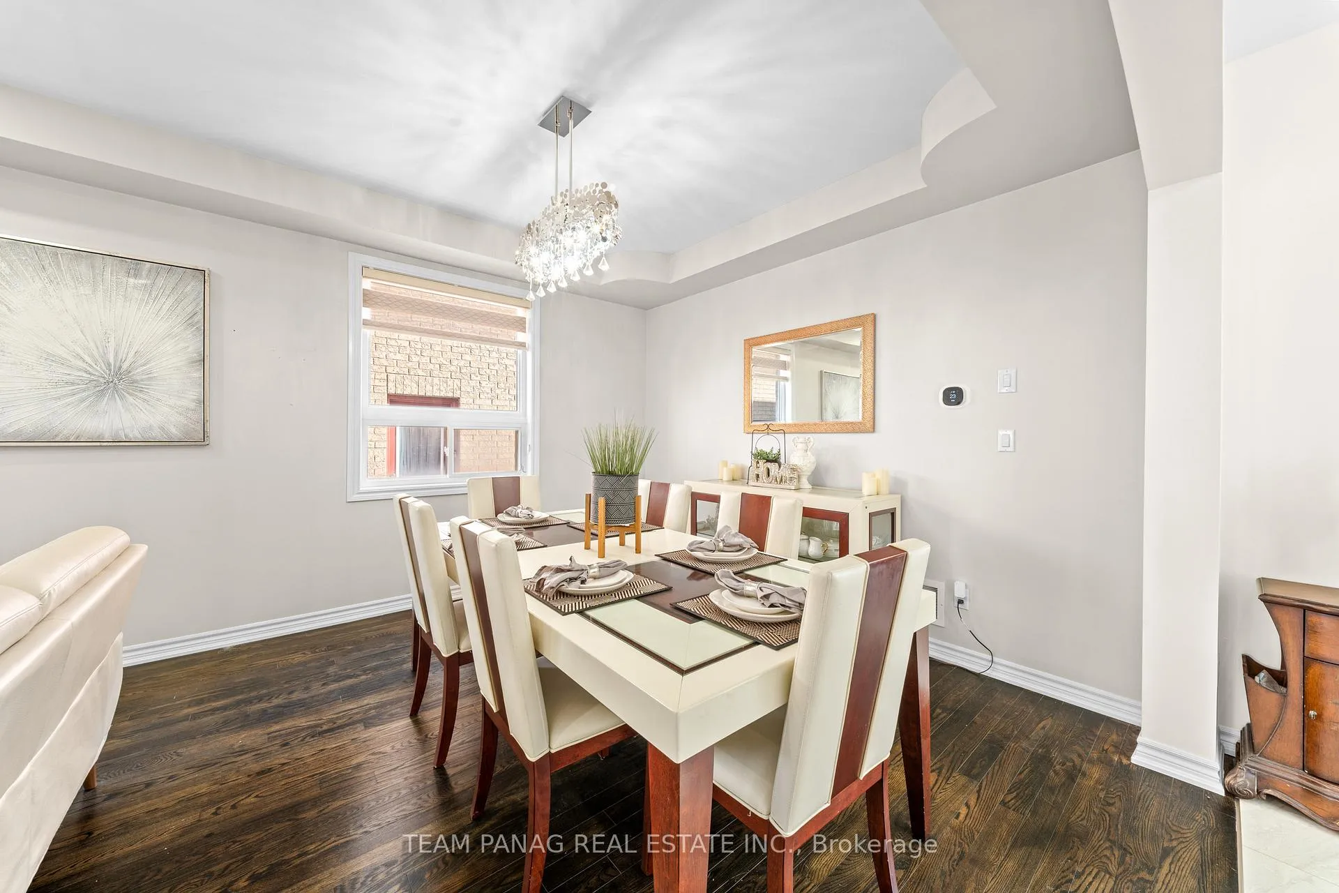 Photo 11 of 502 Fernforest Drive, Brampton, Sandringham-Wellington — HOMEH