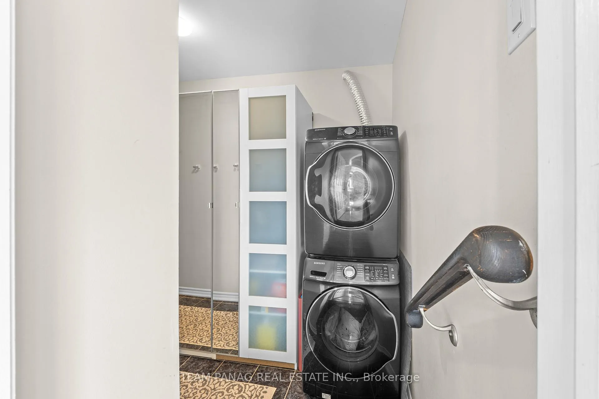 Photo 23 of 502 Fernforest Drive, Brampton, Sandringham-Wellington — HOMEH