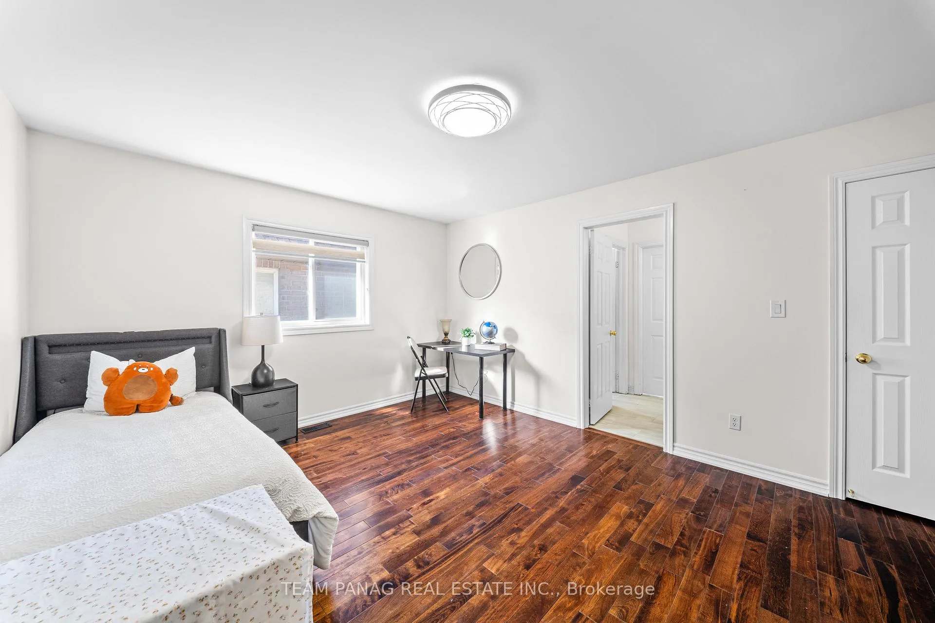 Photo 36 of 502 Fernforest Drive, Brampton, Sandringham-Wellington — HOMEH
