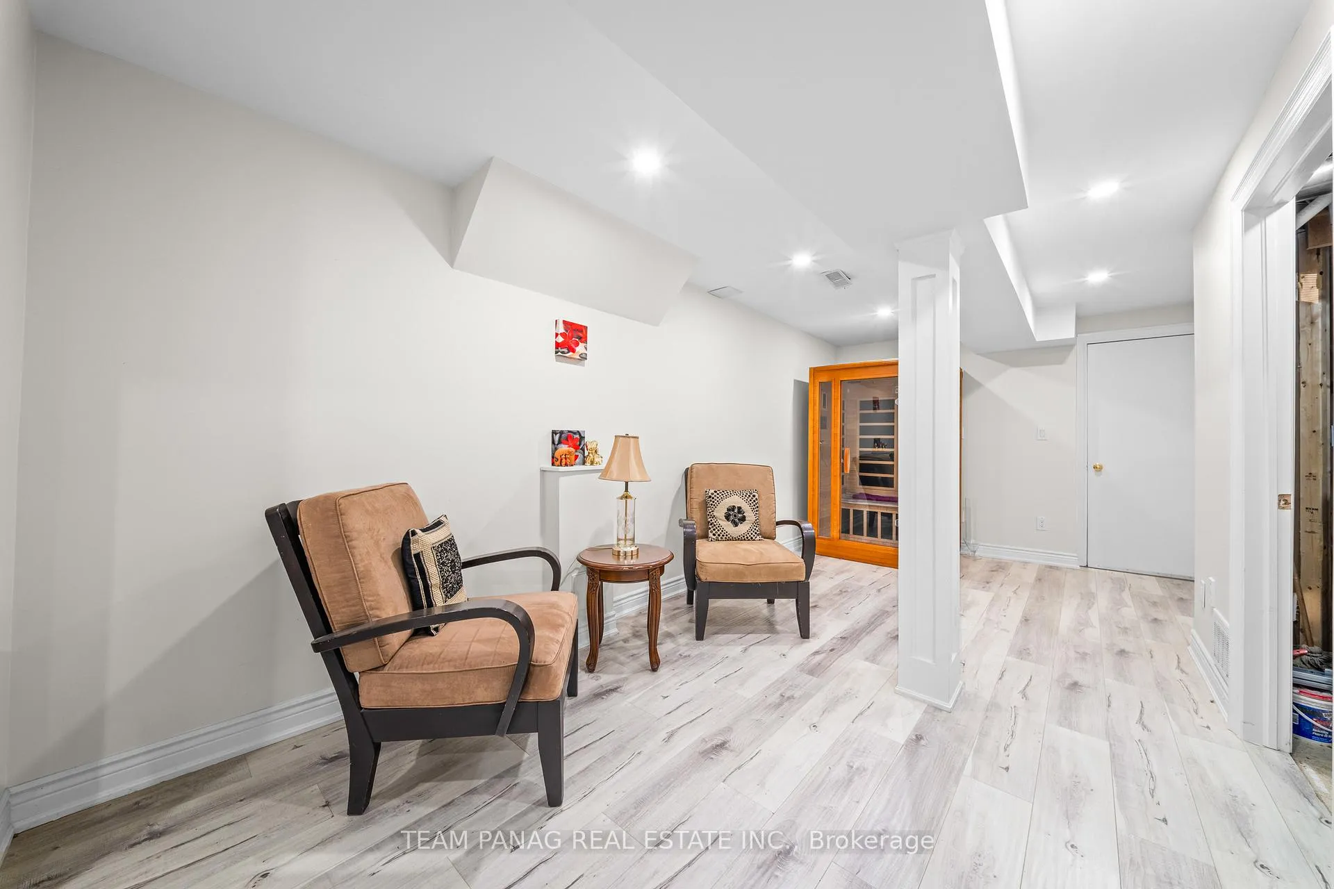 Photo 44 of 502 Fernforest Drive, Brampton, Sandringham-Wellington — HOMEH