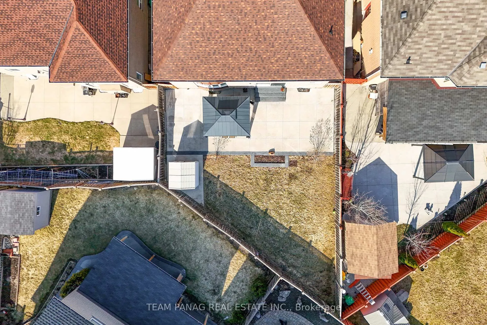 Photo 48 of 502 Fernforest Drive, Brampton, Sandringham-Wellington — HOMEH