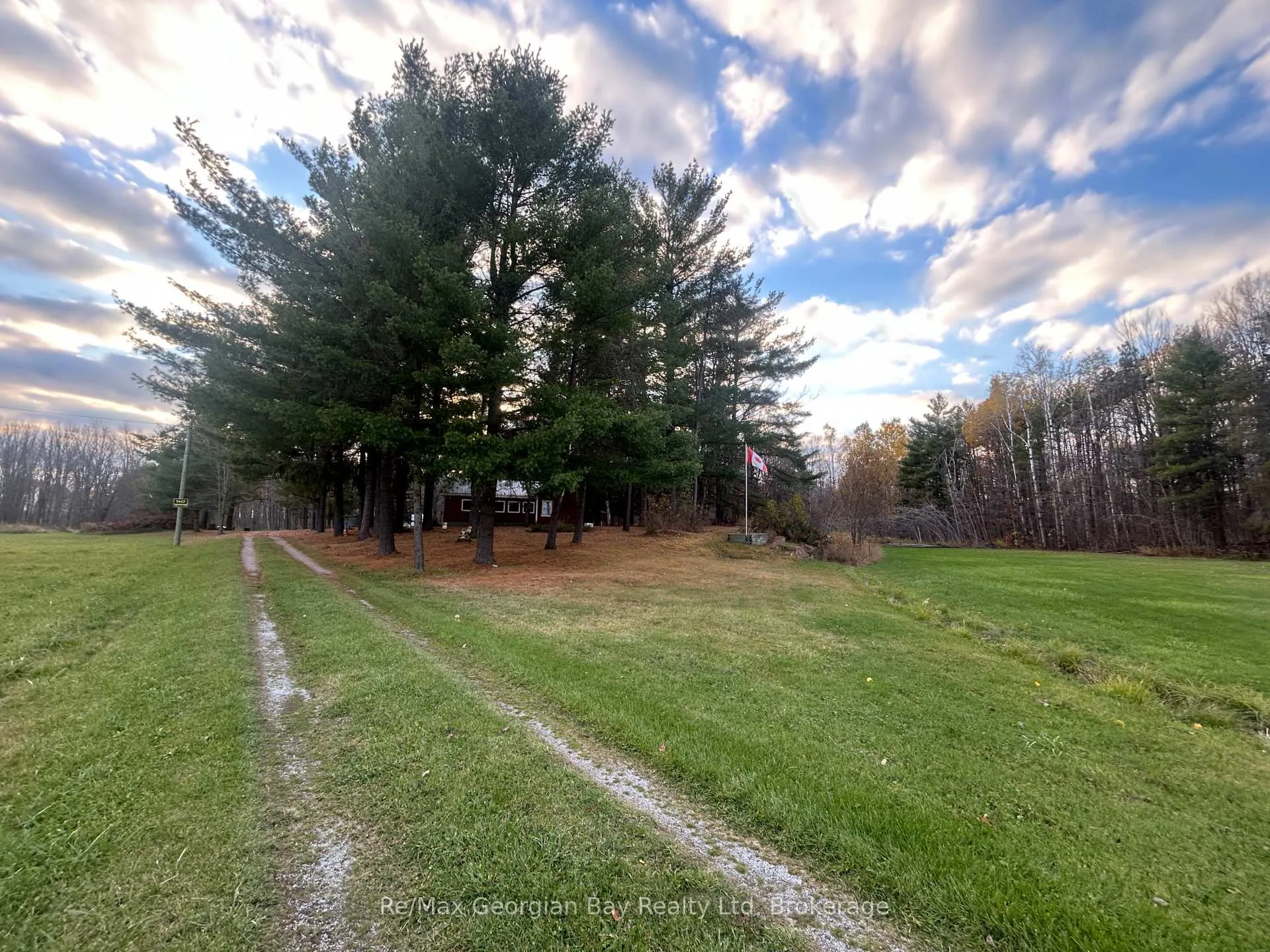 Photo 3 of 1666 Balkwill Line, Severn, Coldwater — HOMEH