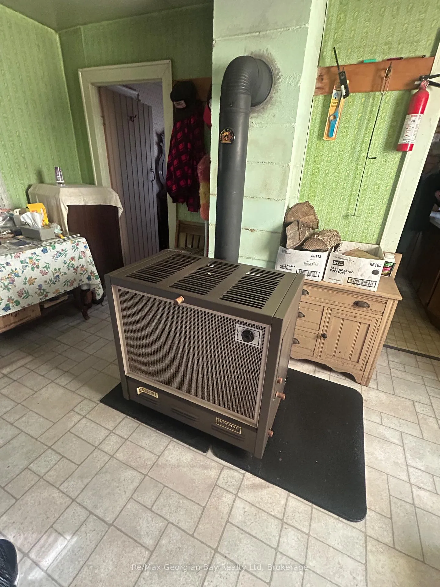 Photo 22 of 1666 Balkwill Line, Severn, Coldwater — HOMEH