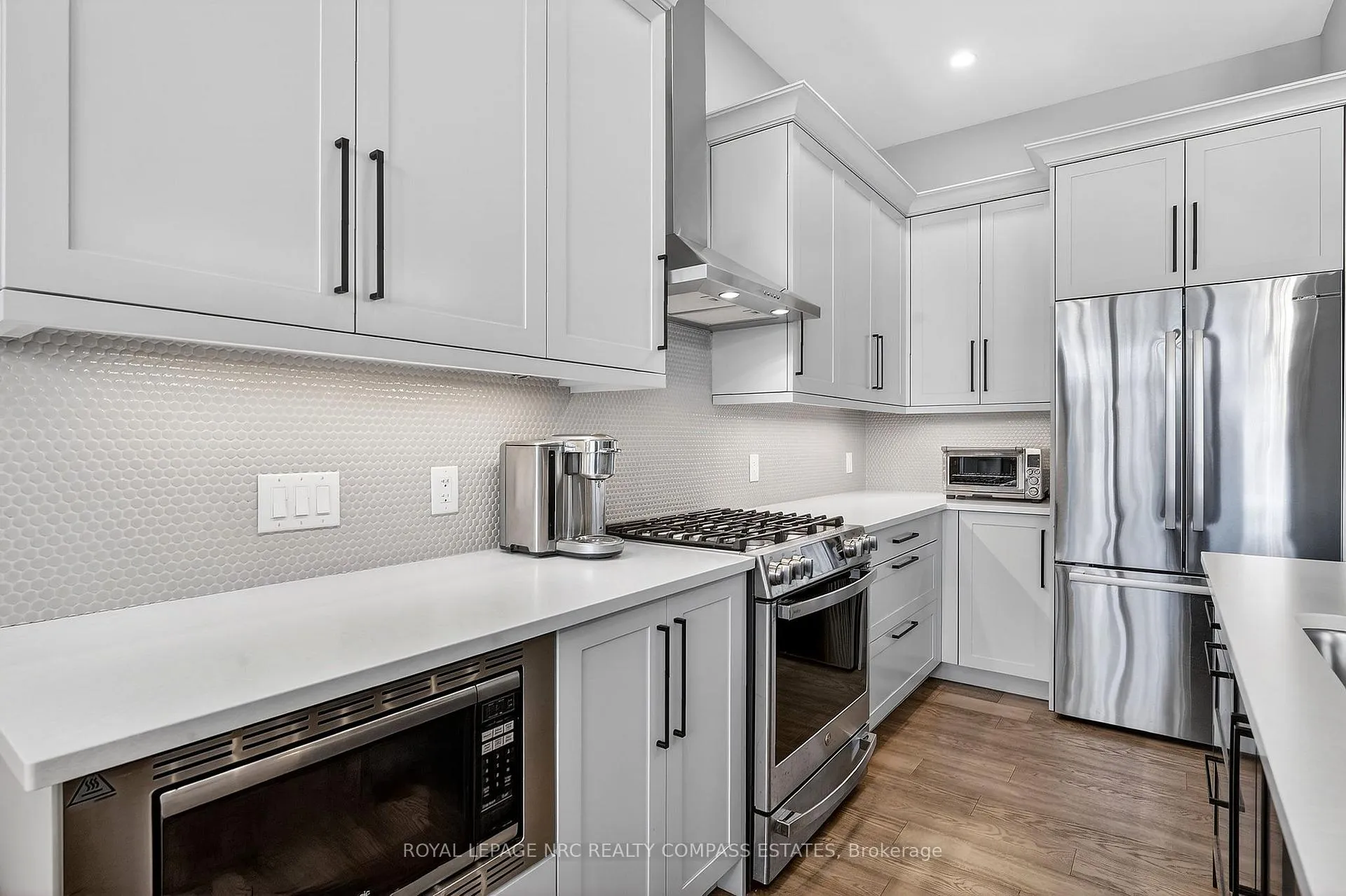 Photo 9 of Unit 4, 50 Tulip Tree Common, St. Catharines, Grapeview — HOMEH