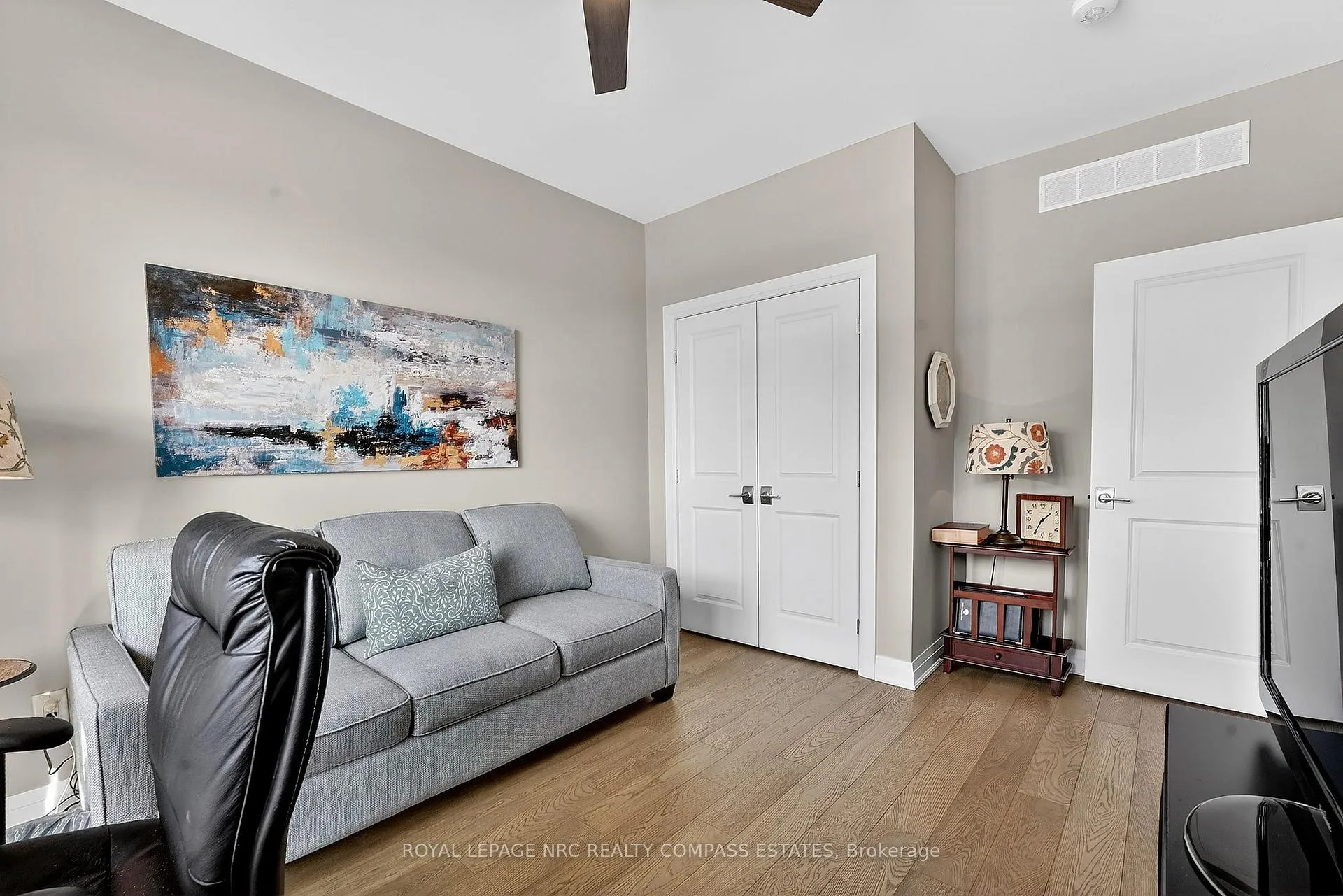 Photo 27 of Unit 4, 50 Tulip Tree Common, St. Catharines, Grapeview — HOMEH