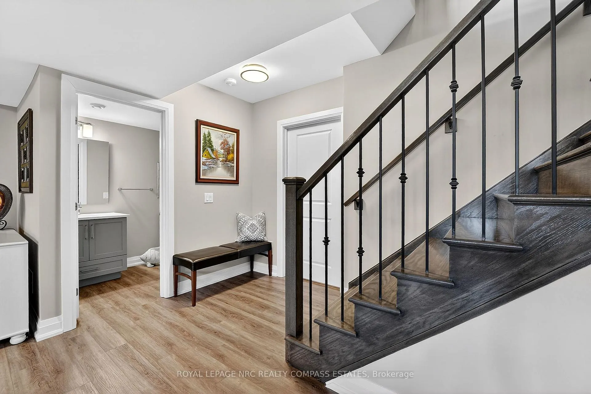 Photo 36 of Unit 4, 50 Tulip Tree Common, St. Catharines, Grapeview — HOMEH