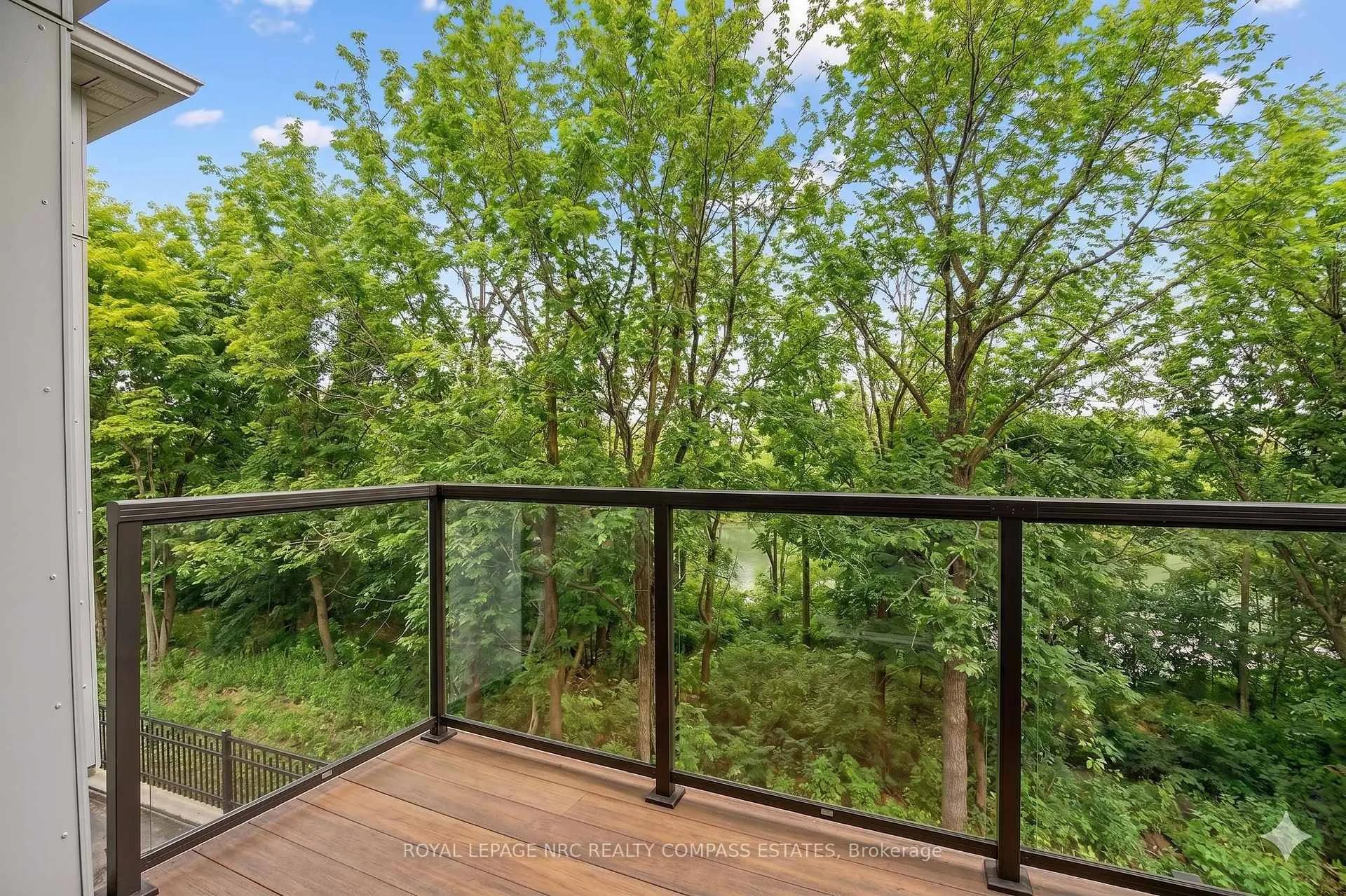 Photo 20 of Unit 4, 50 Tulip Tree Common, St. Catharines, Grapeview — HOMEH