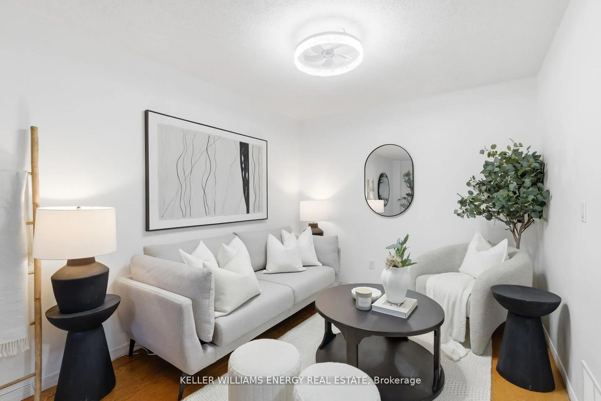 Photo 14 of 332 Elgin Street W, Oshawa, McLaughlin — HOMEH