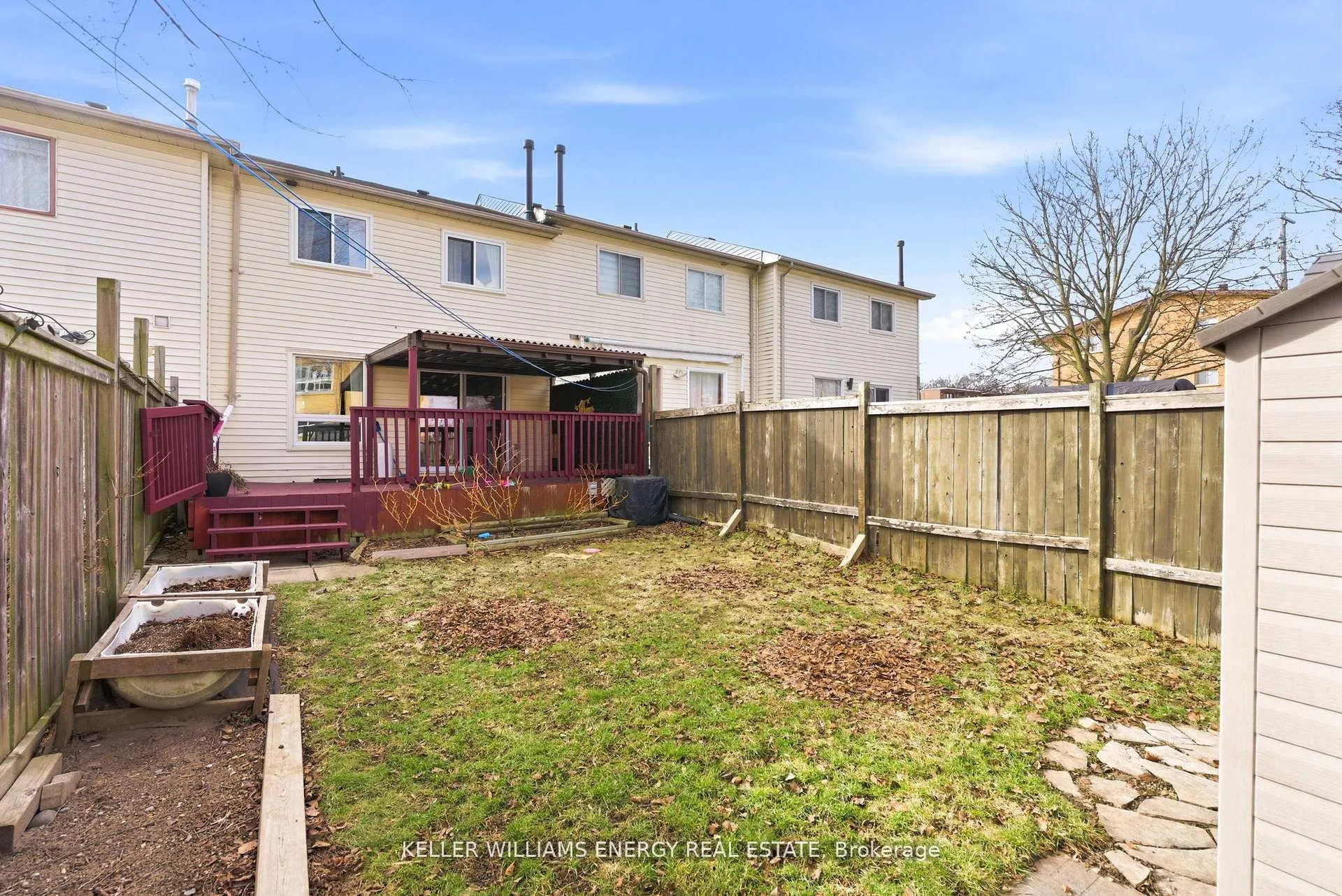 Photo 32 of 332 Elgin Street W, Oshawa, McLaughlin — HOMEH
