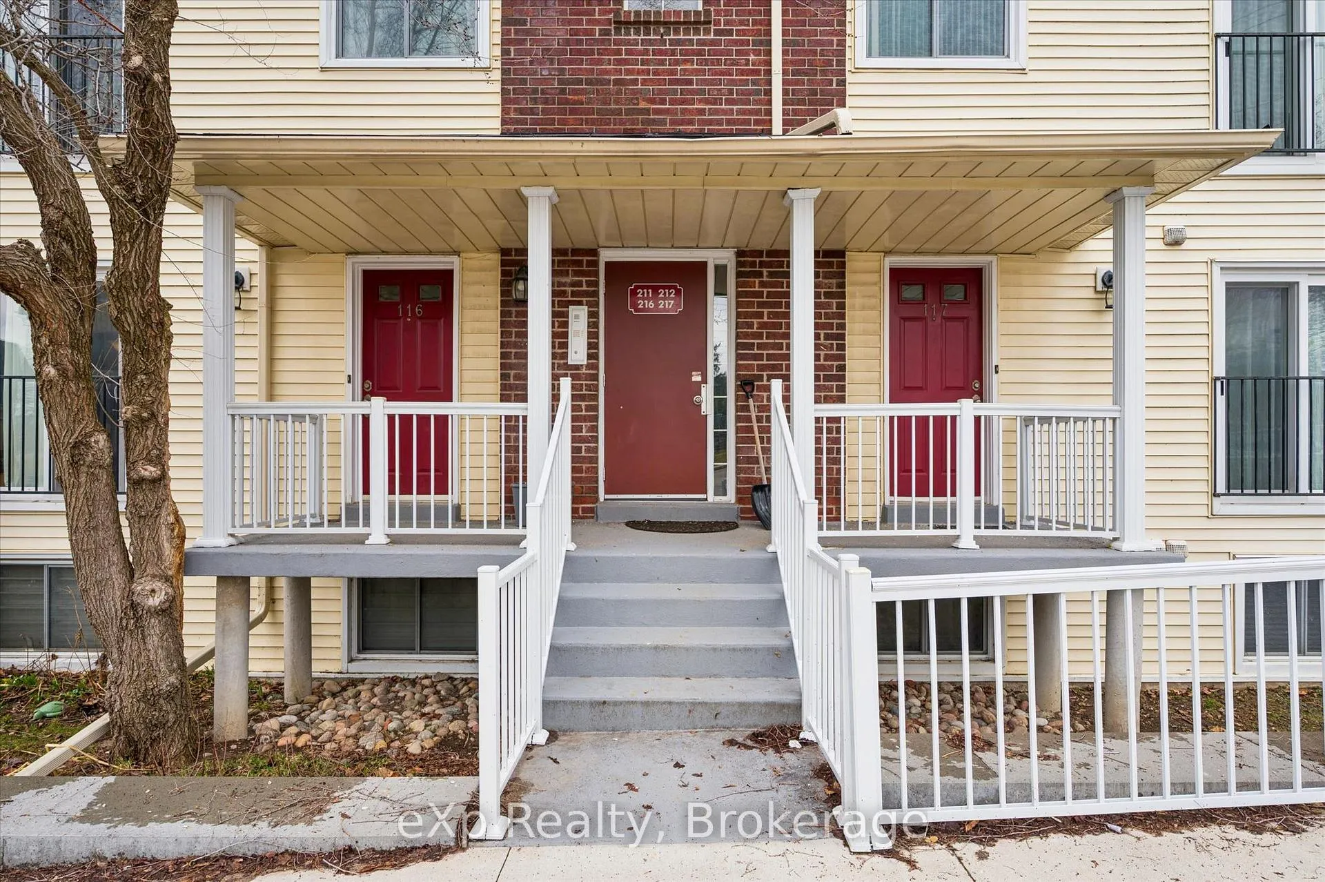 Photo 3 of Unit 212, 456 Janefield Avenue, Guelph, Dovercliffe Park/Old University — HOMEH