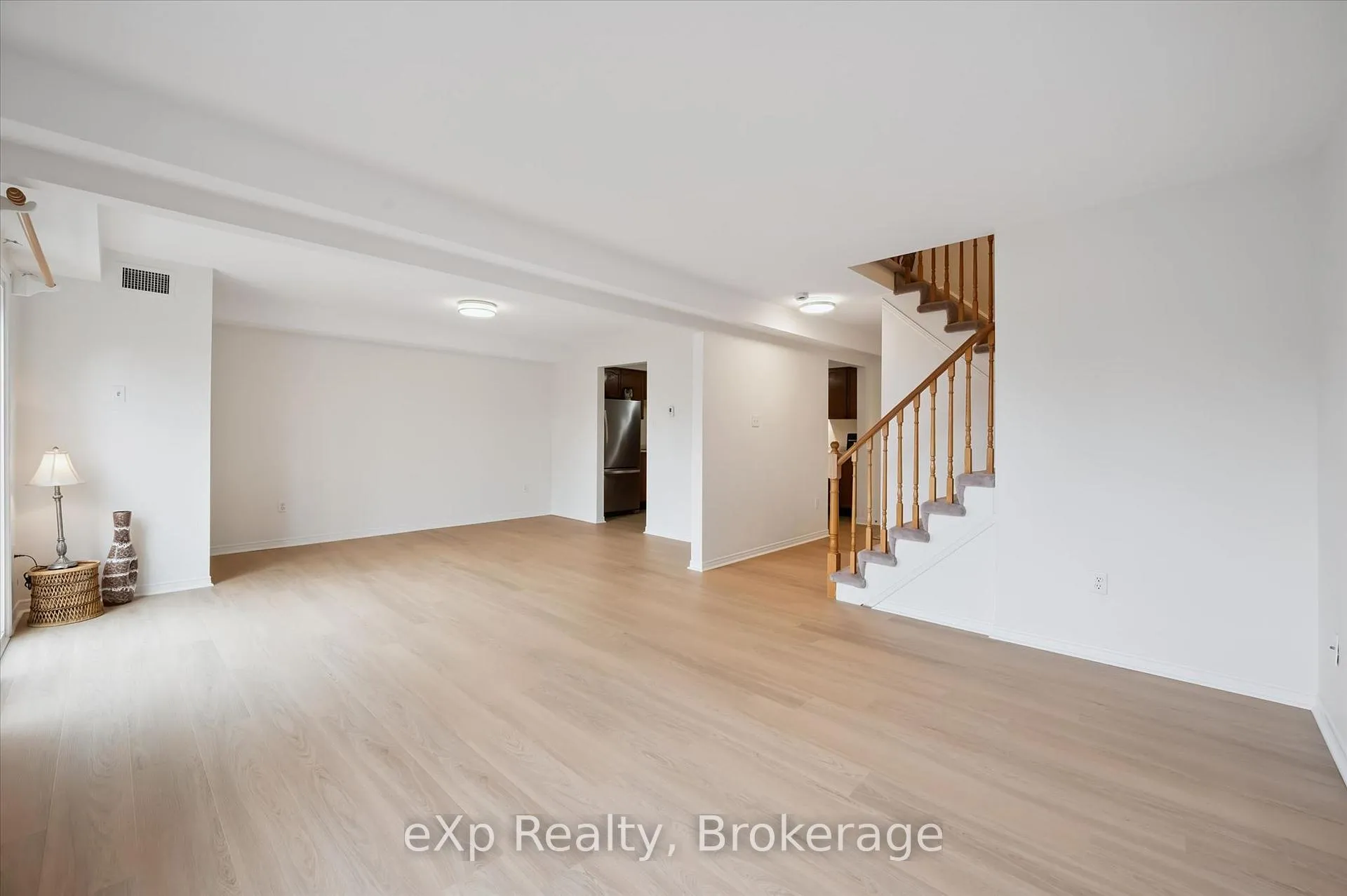 Photo 9 of Unit 212, 456 Janefield Avenue, Guelph, Dovercliffe Park/Old University — HOMEH