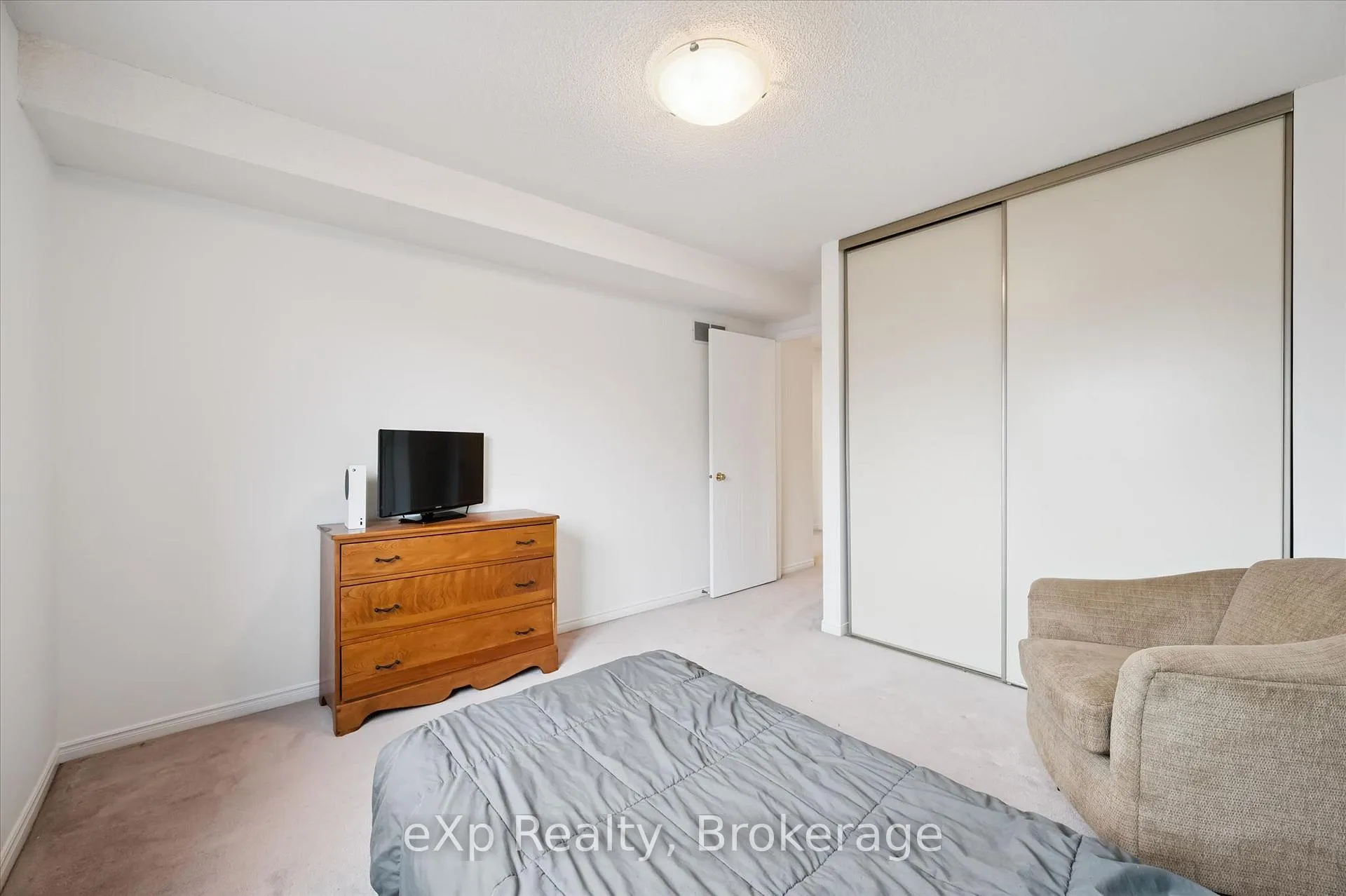 Photo 23 of Unit 212, 456 Janefield Avenue, Guelph, Dovercliffe Park/Old University — HOMEH