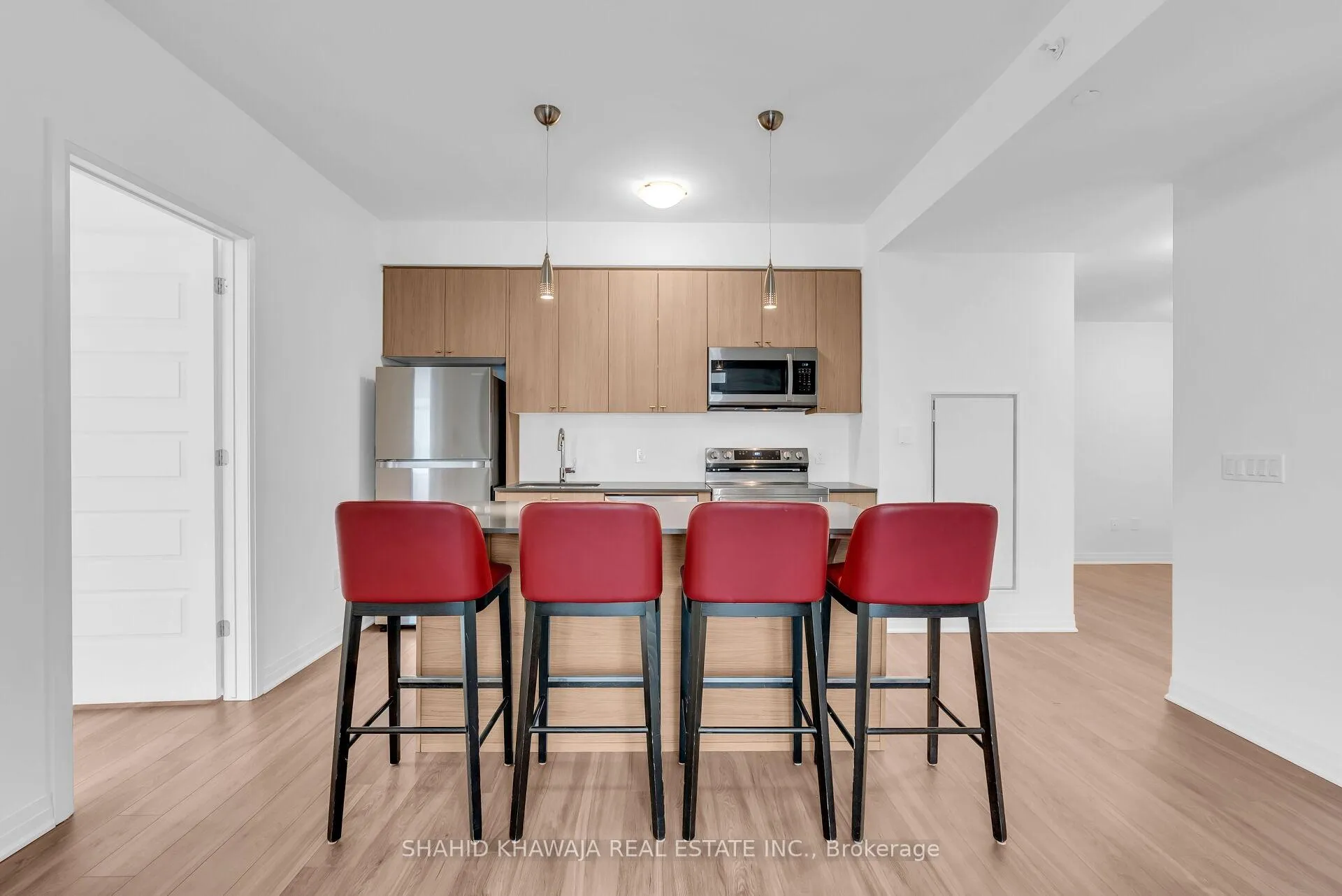 Photo 16 of Unit 421, 480 Gordon Krantz Avenue, Milton, Walker — HOMEH