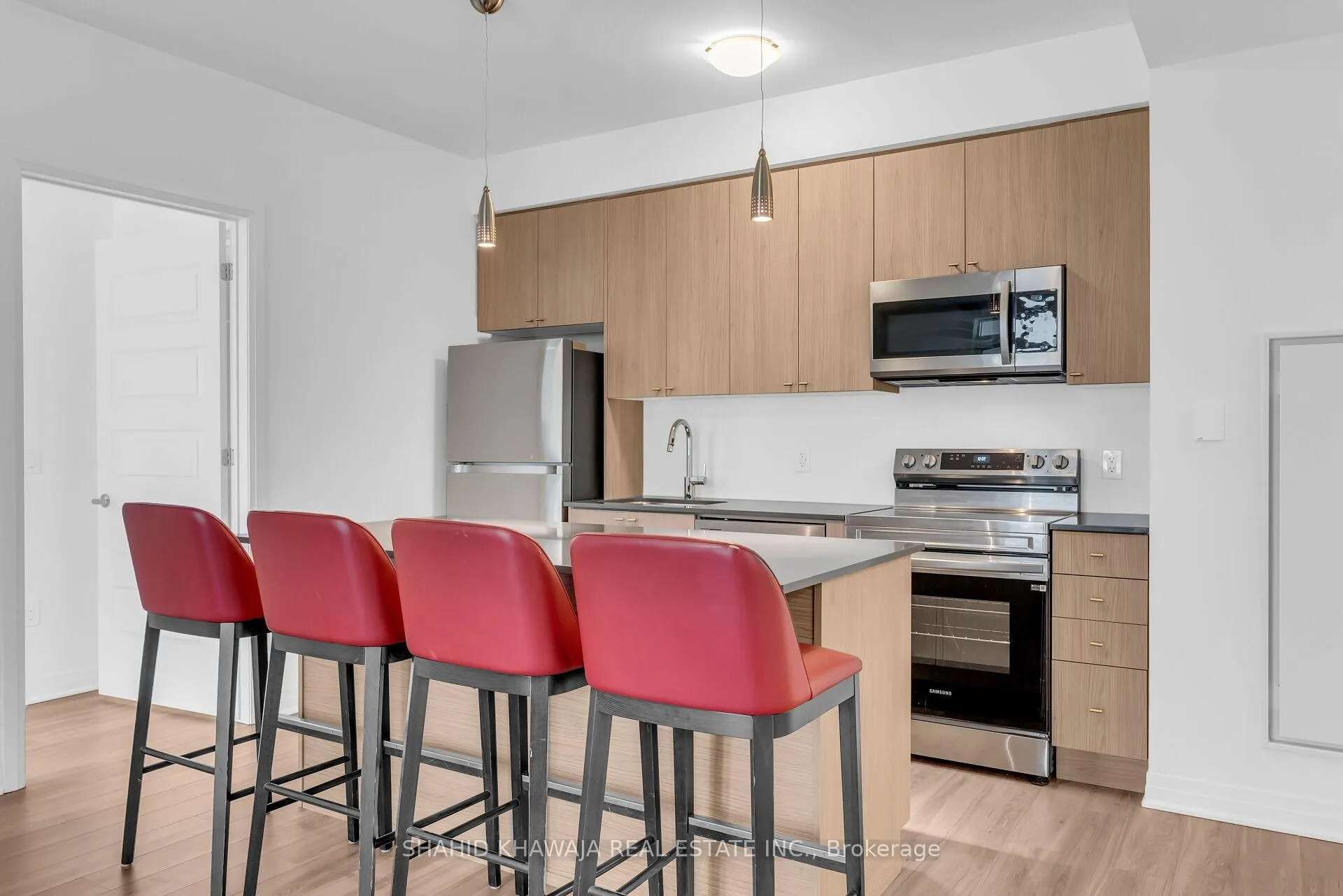 Photo 17 of Unit 421, 480 Gordon Krantz Avenue, Milton, Walker — HOMEH