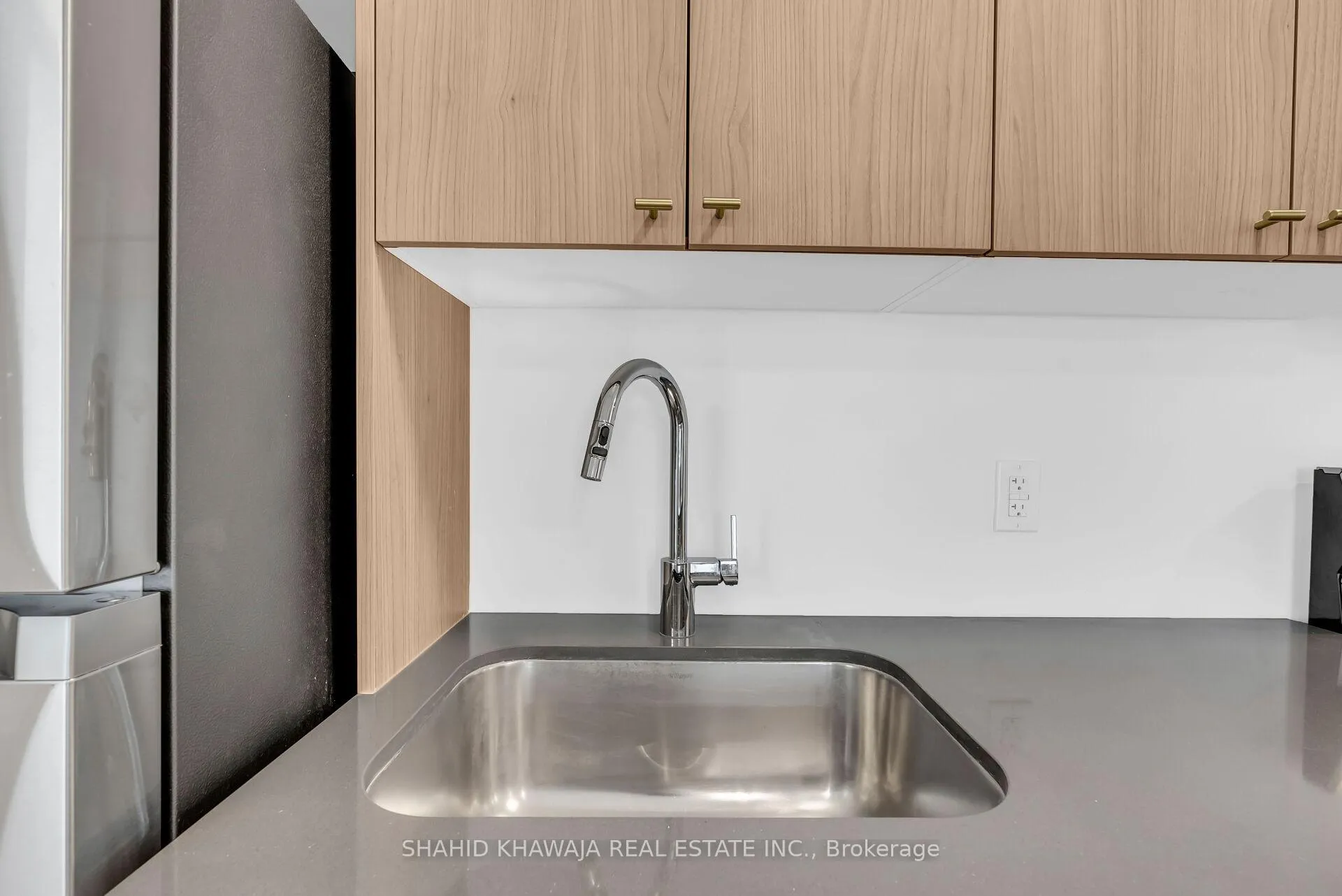 Photo 19 of Unit 421, 480 Gordon Krantz Avenue, Milton, Walker — HOMEH