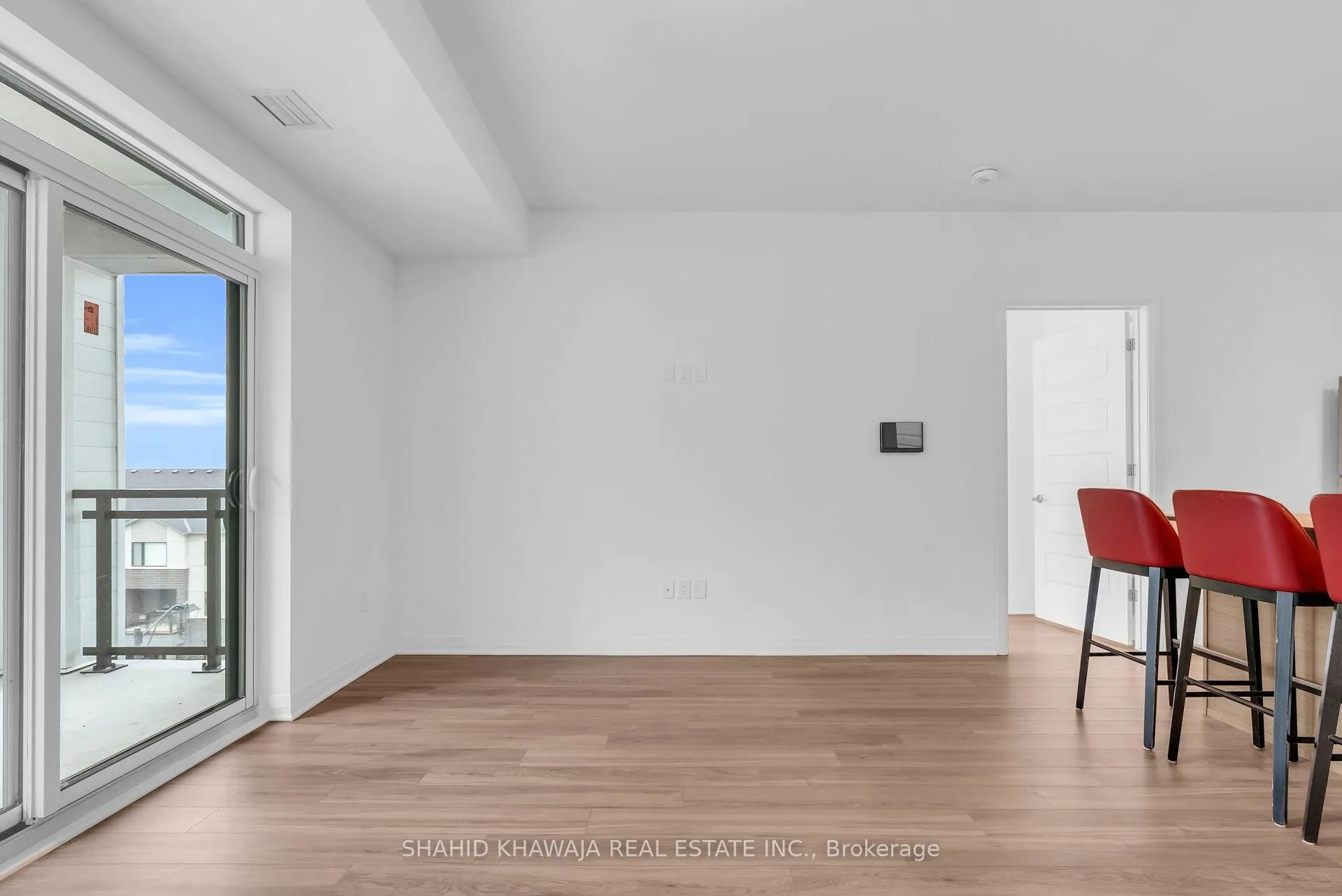 Photo 24 of Unit 421, 480 Gordon Krantz Avenue, Milton, Walker — HOMEH