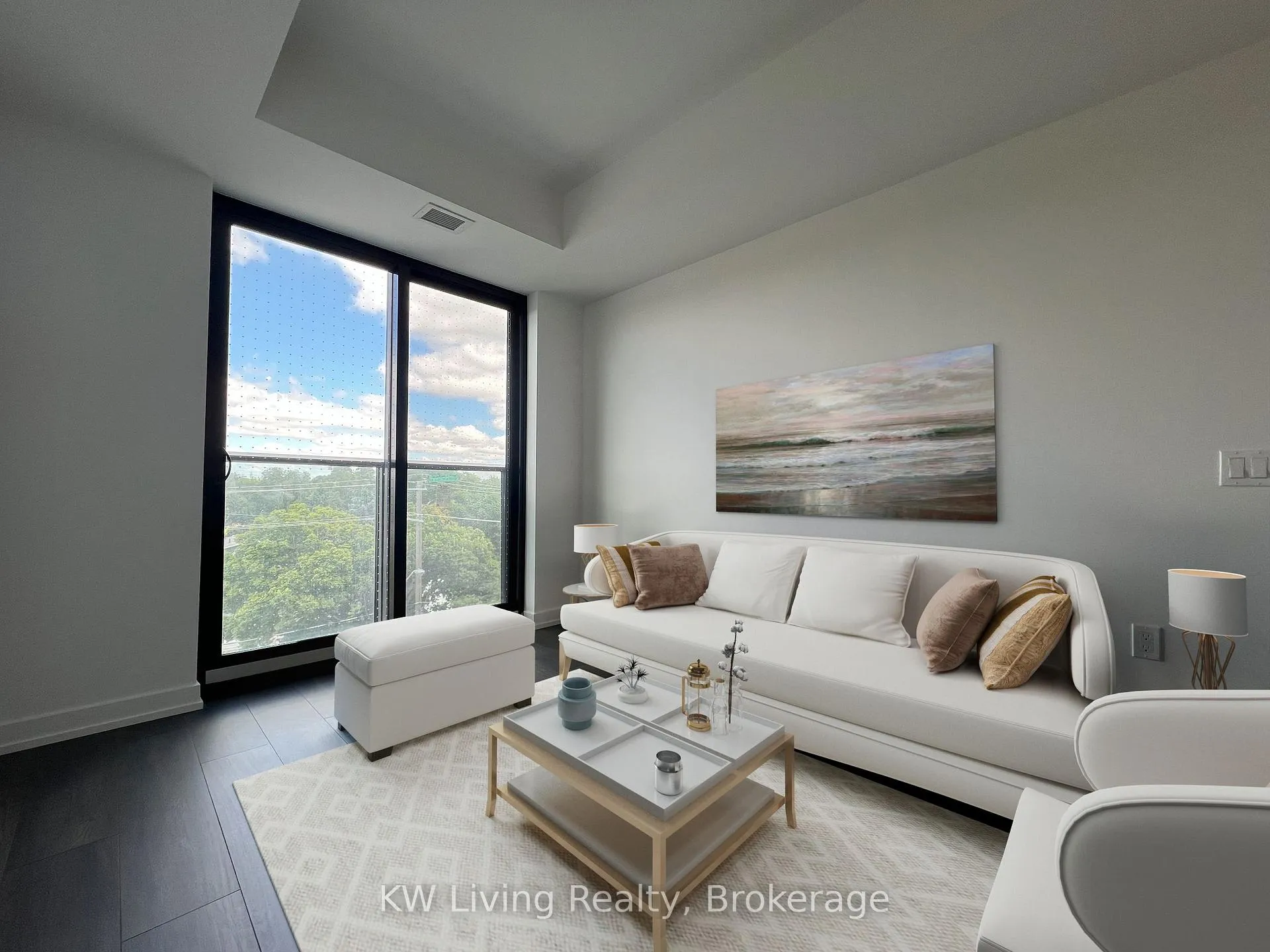 Photo 4 of Unit 523, 799 The Queensway, Etobicoke, Stonegate-Queensway — HOMEH