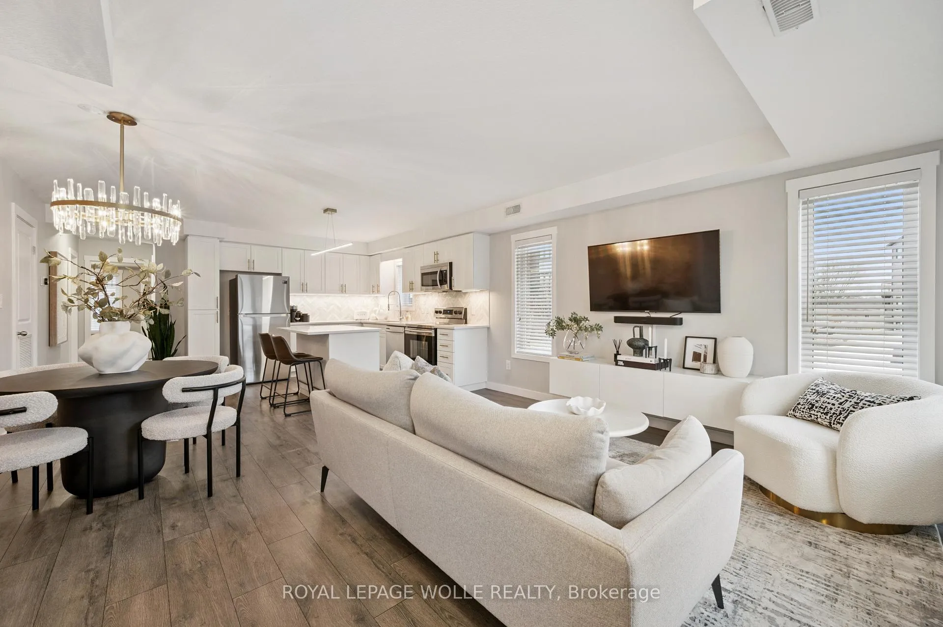 Photo 5 of Unit D, 164 Rochefort Street, Kitchener — HOMEH