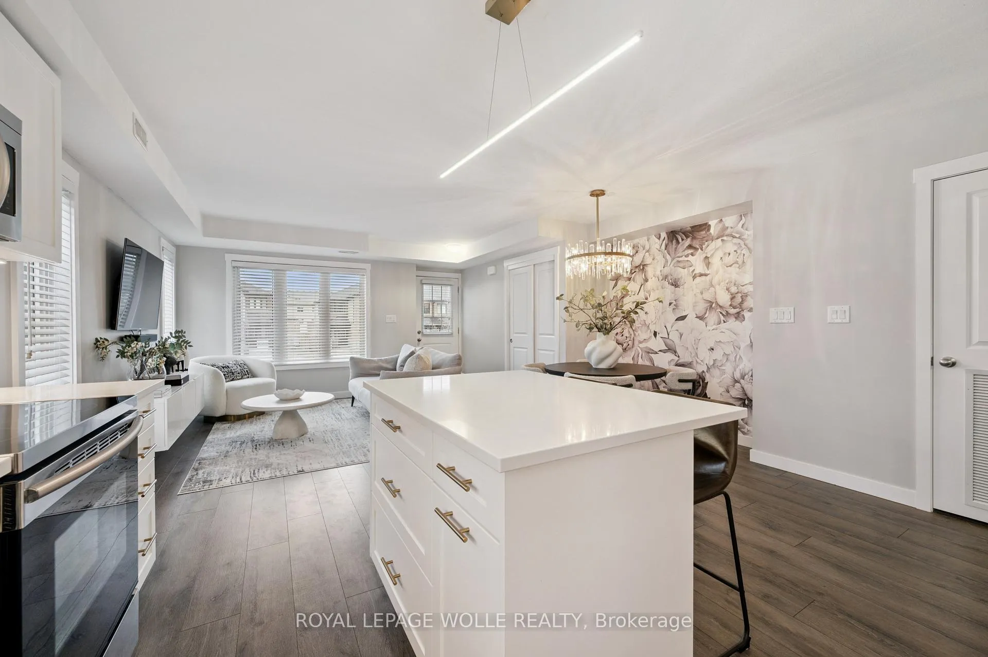 Photo 9 of Unit D, 164 Rochefort Street, Kitchener — HOMEH