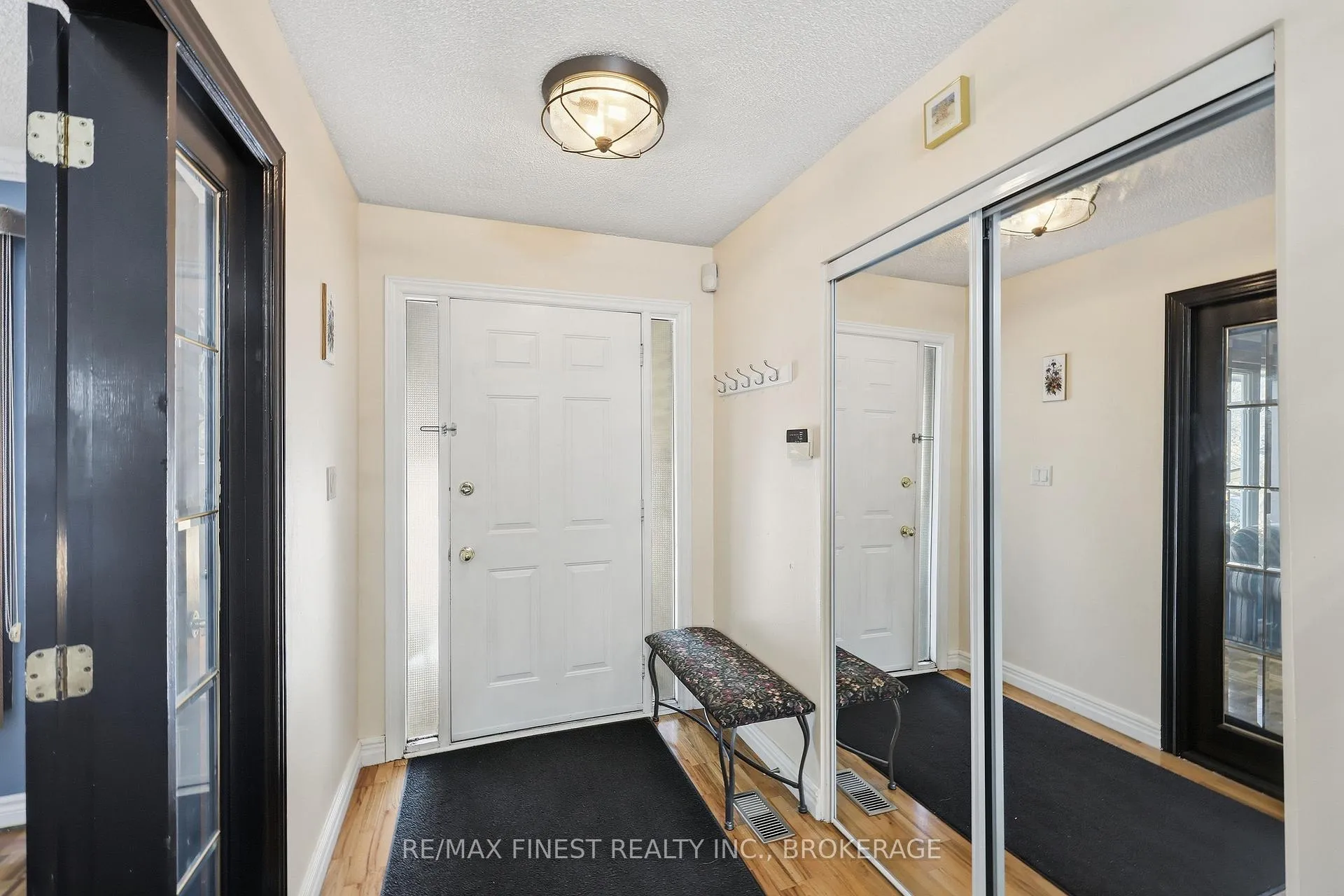 Photo 9 of 888 Sandringham Place, Kingston, North of Taylor-Kidd Blvd — HOMEH