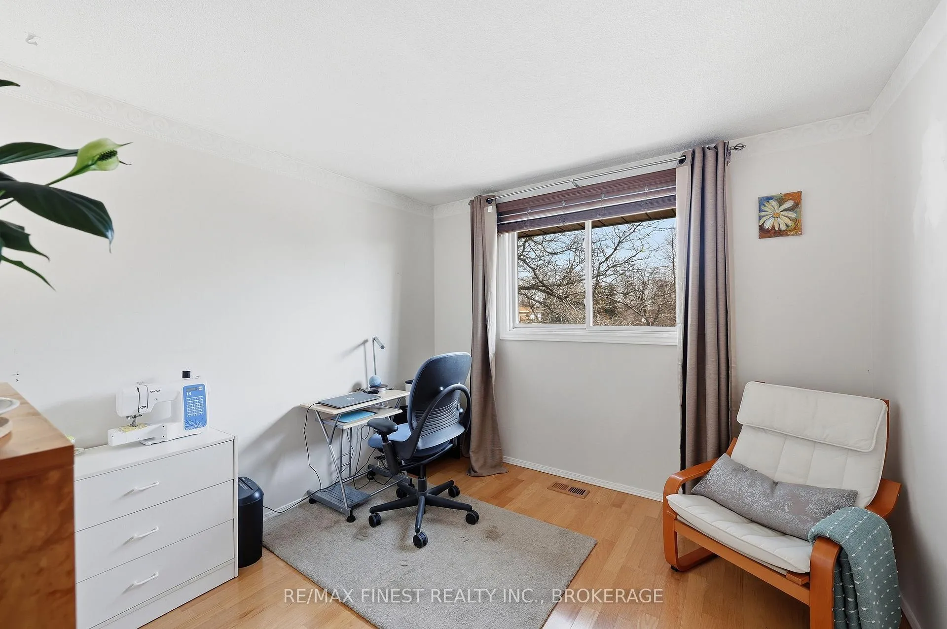 Photo 26 of 888 Sandringham Place, Kingston, North of Taylor-Kidd Blvd — HOMEH