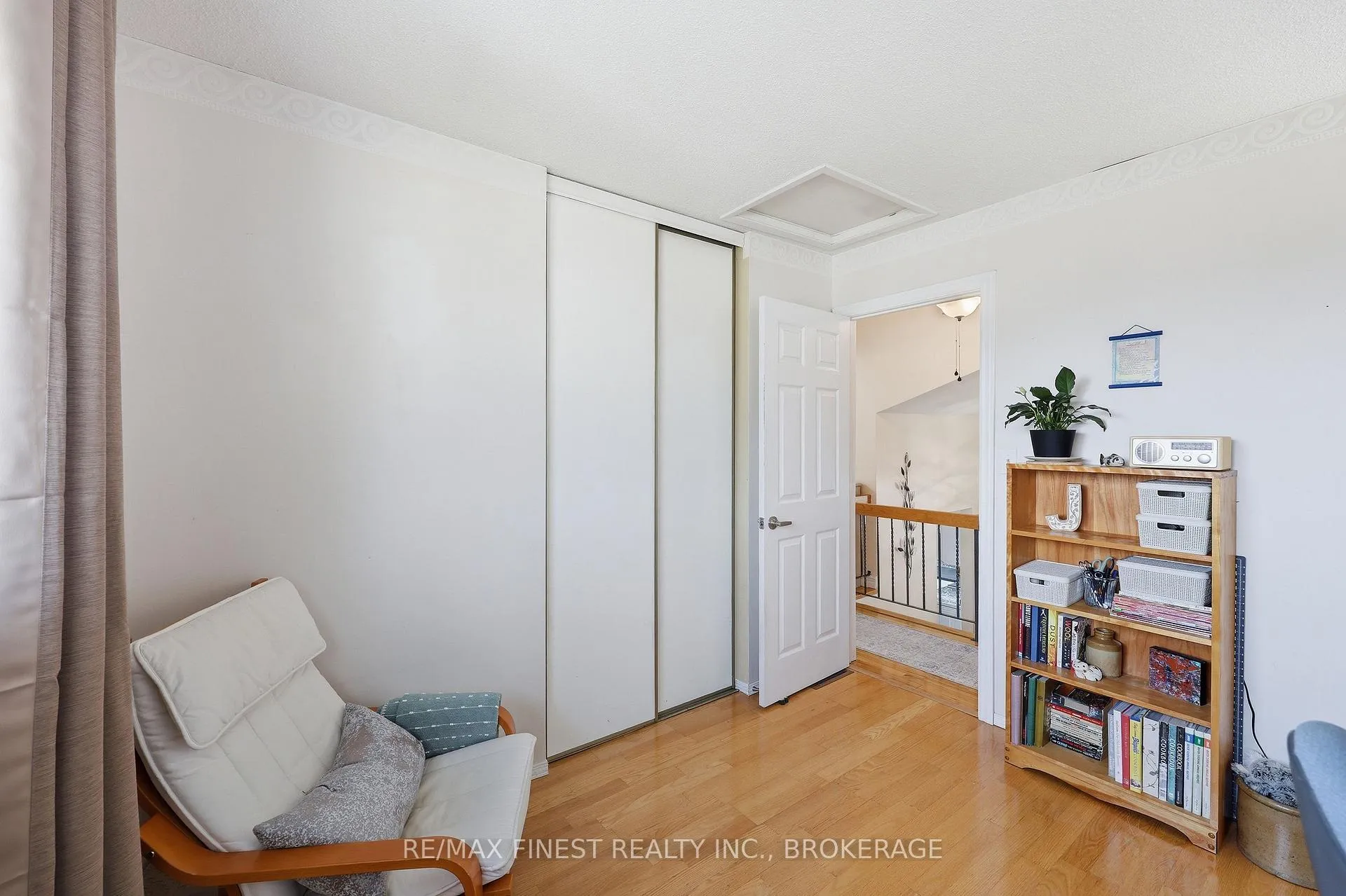 Photo 27 of 888 Sandringham Place, Kingston, North of Taylor-Kidd Blvd — HOMEH