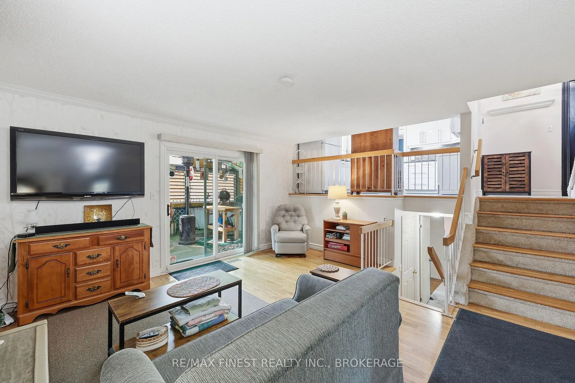 Photo 30 of 888 Sandringham Place, Kingston, North of Taylor-Kidd Blvd — HOMEH