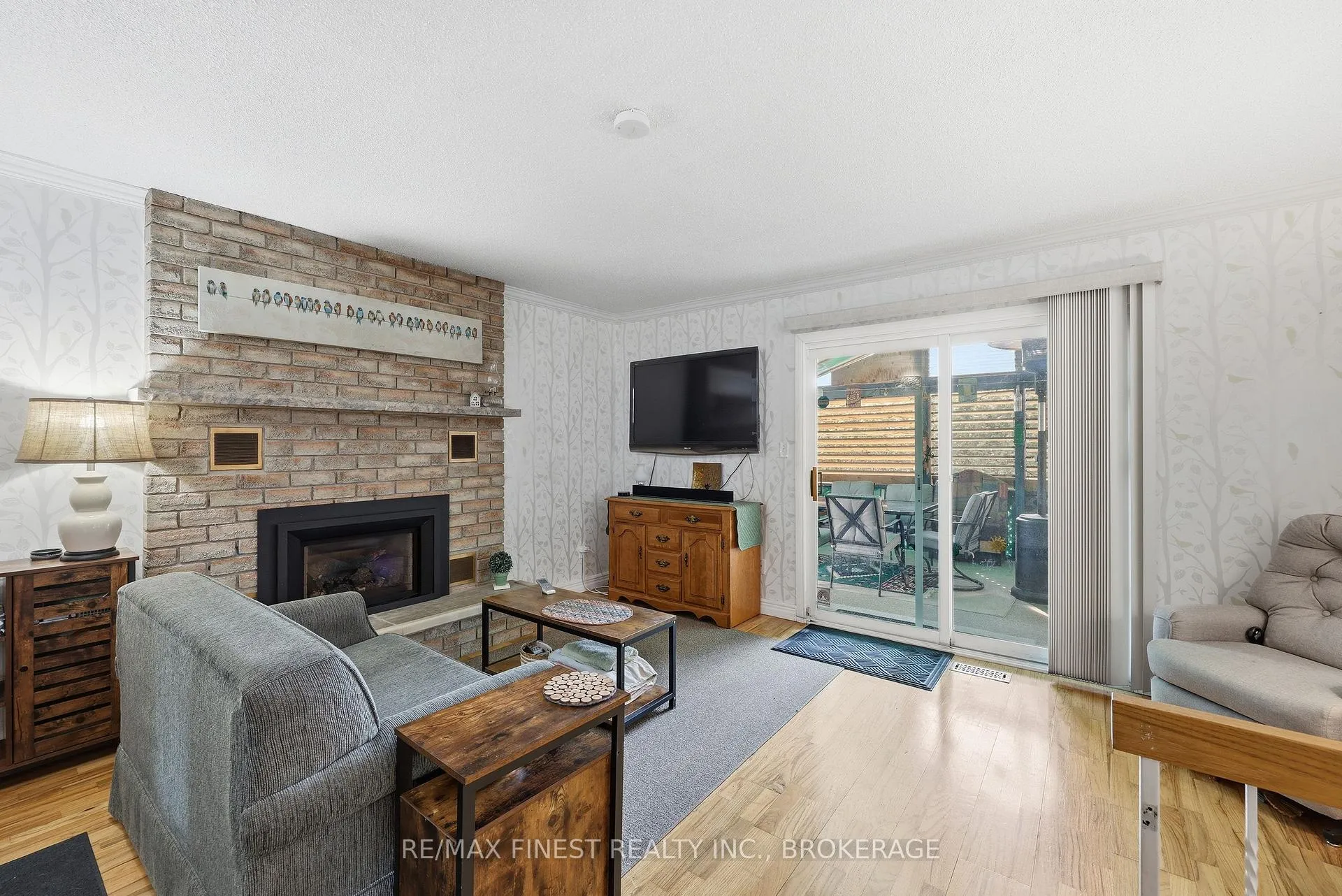 Photo 32 of 888 Sandringham Place, Kingston, North of Taylor-Kidd Blvd — HOMEH