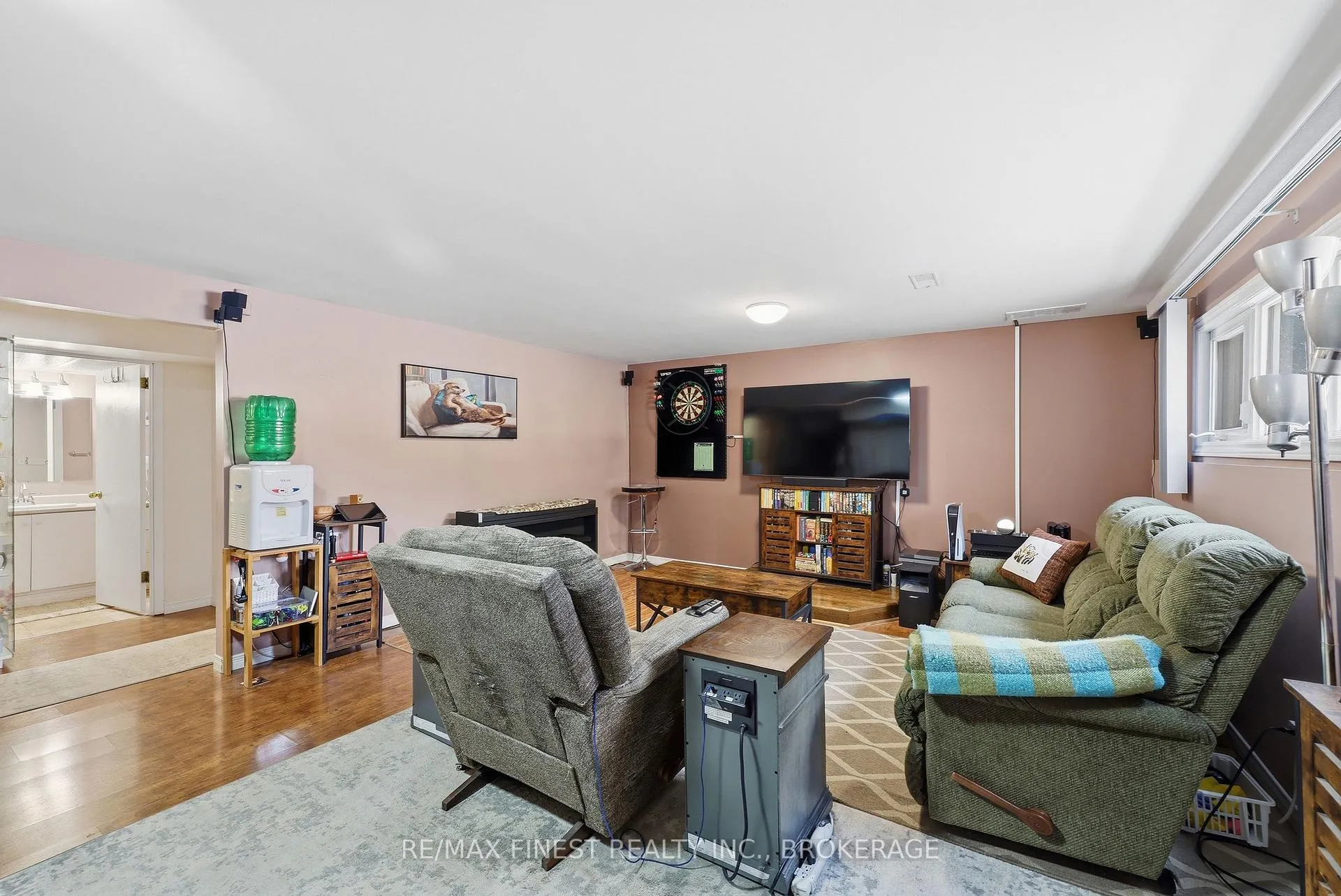 Photo 34 of 888 Sandringham Place, Kingston, North of Taylor-Kidd Blvd — HOMEH