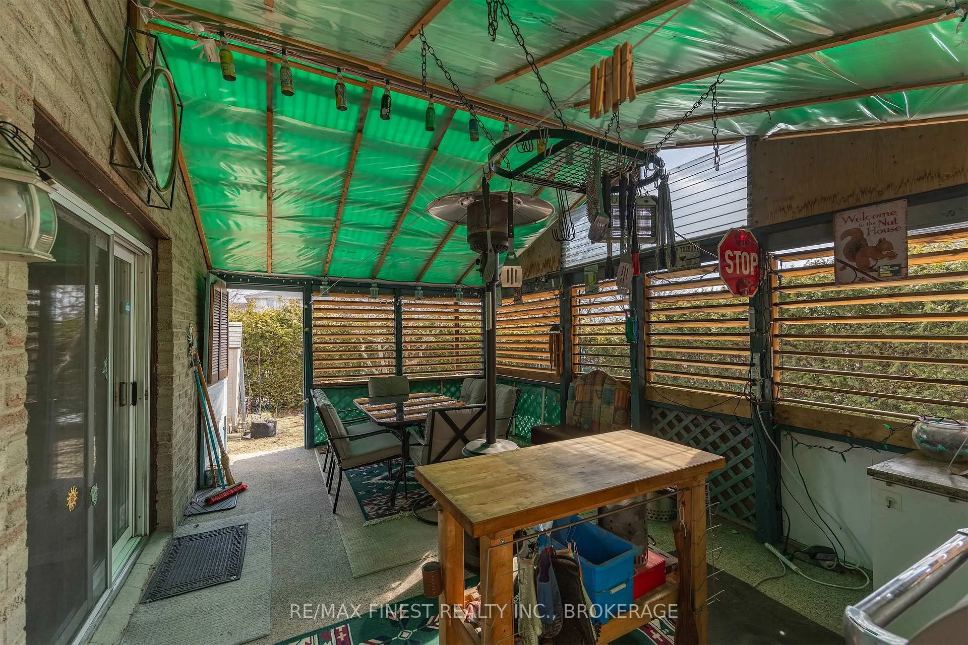 Photo 43 of 888 Sandringham Place, Kingston, North of Taylor-Kidd Blvd — HOMEH